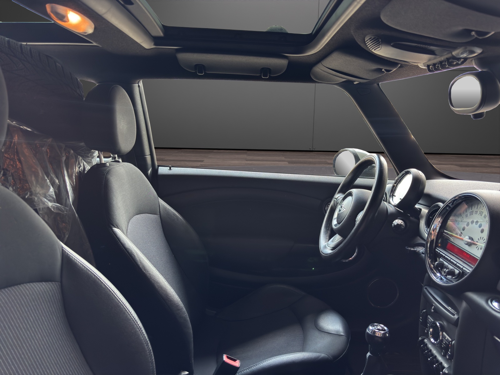 MINI Cooper-image-9