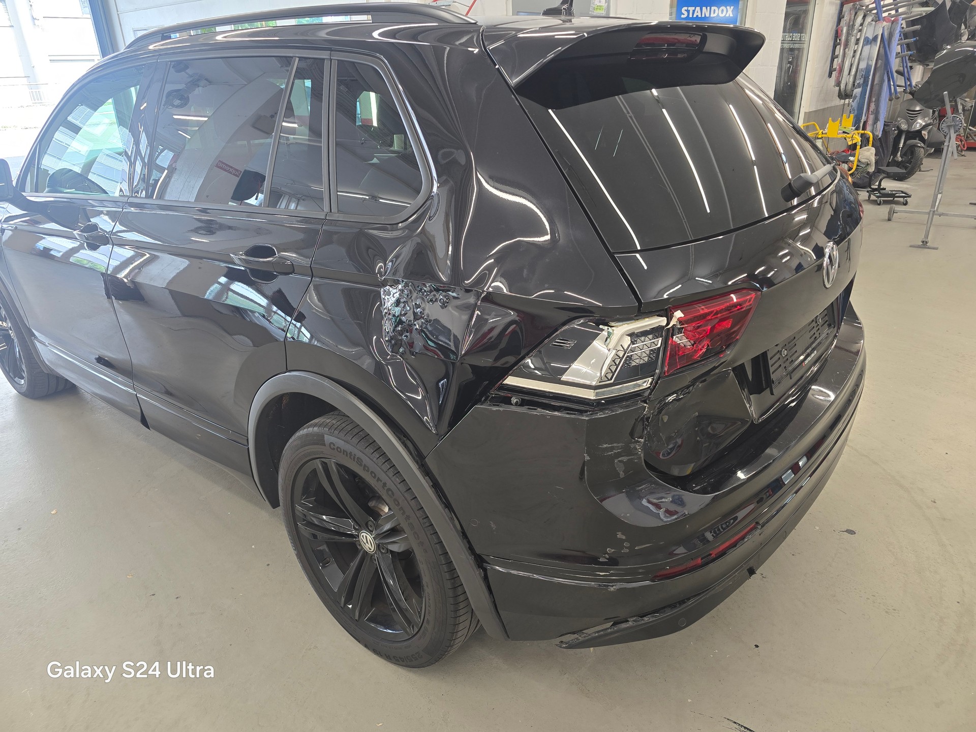 VW VW Tiguan 2.0 TSI R-Line 4Motion DSG-image-5