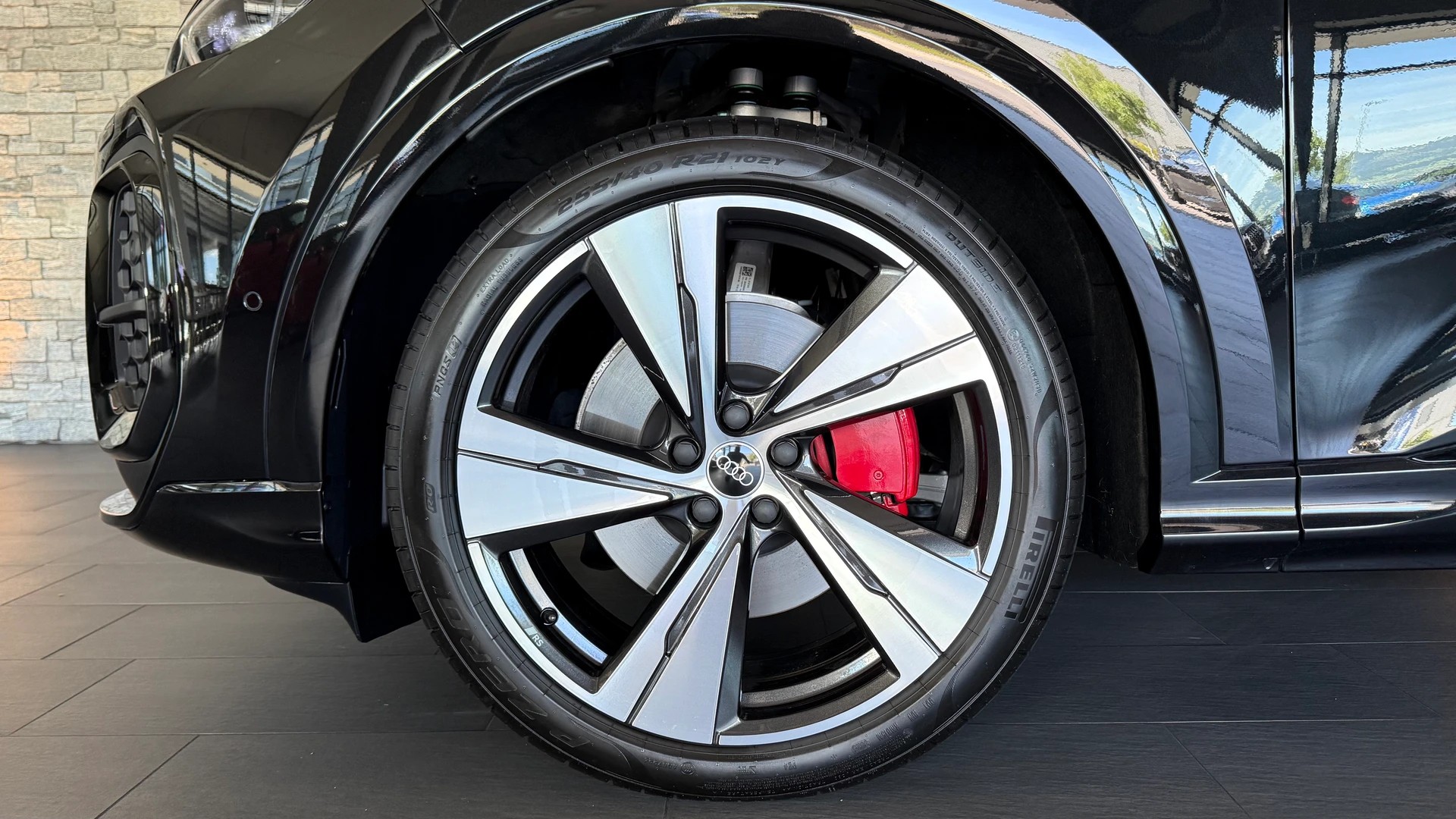 AUDI Q5 e-hybrid quattro 270 kW 367PS S-Line Schweizer-Fahrzeug-image-26