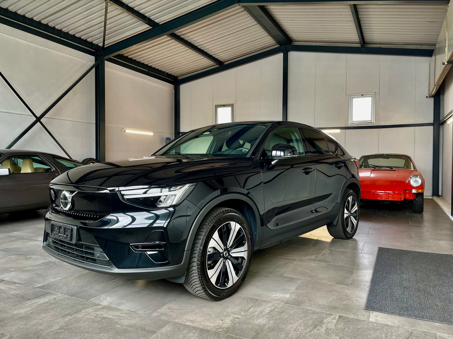 VOLVO C40 Recharge P8 Twin AWD Pure Electric Ultimate-image-2