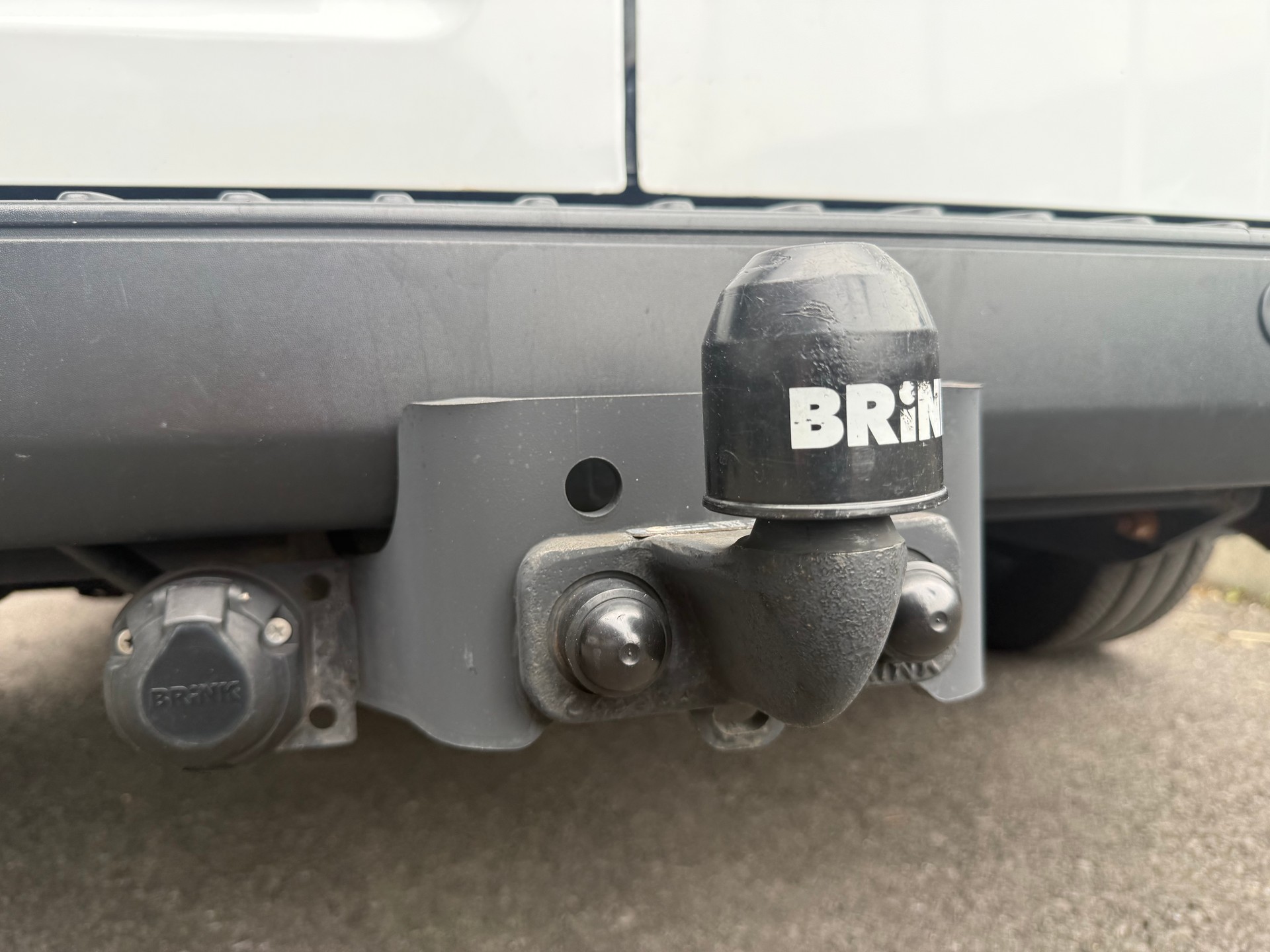 FORD Transit Custom Van 320 L2H1 DK Trend 6 Plätzer-image-5