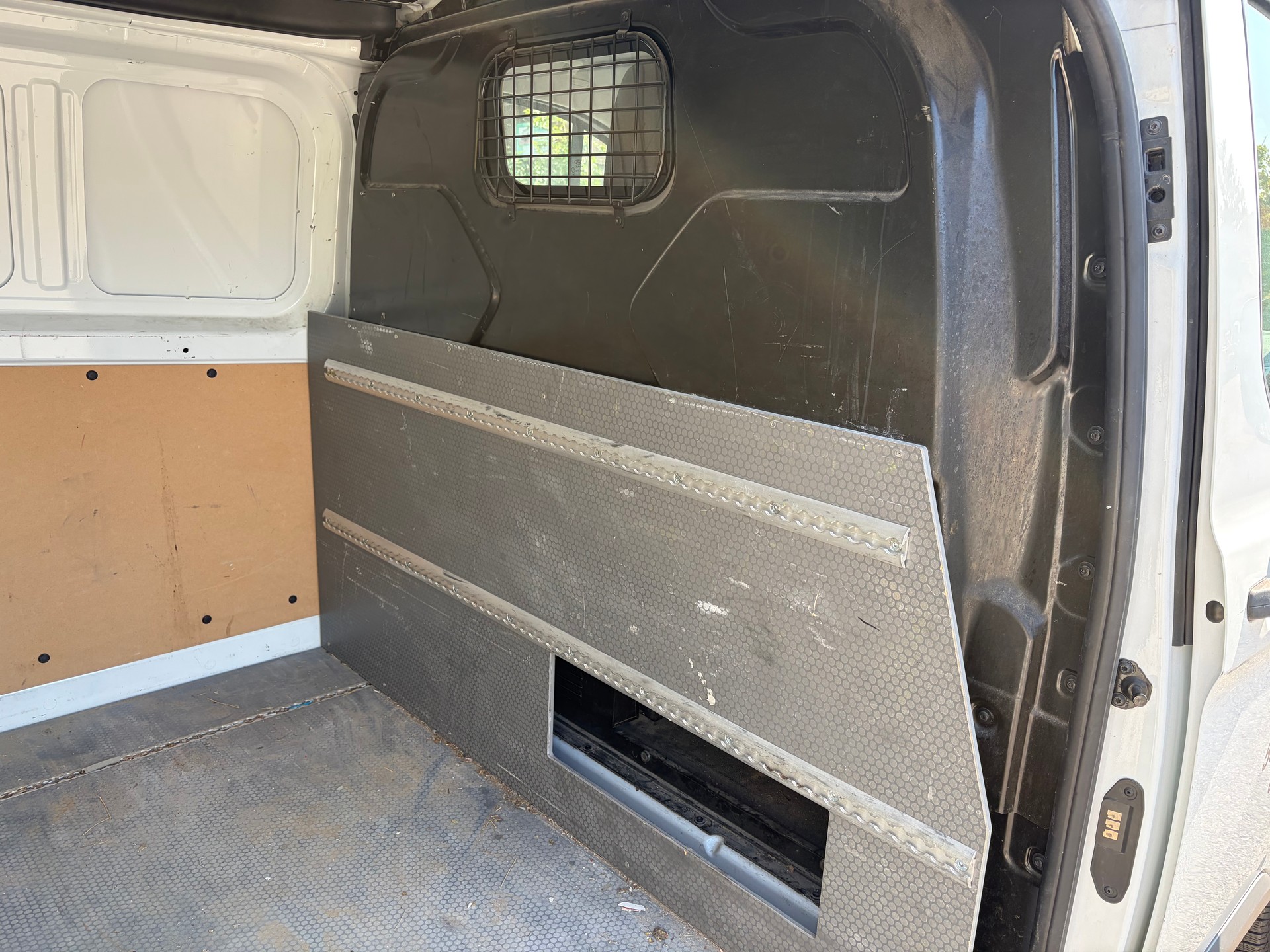 FORD Transit Custom Van 310 L1H1 Ambiente-image-5