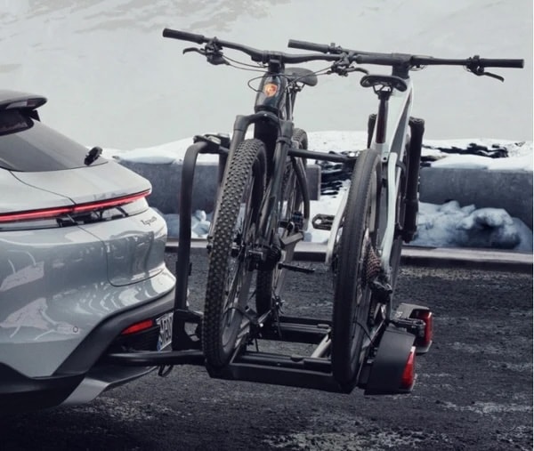 PORSCHE Taycan 4 Cross Turismo-image-4