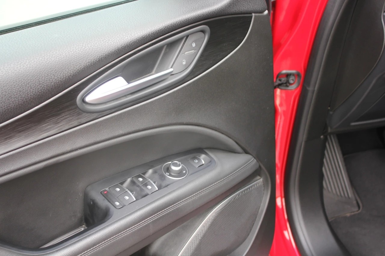 ALFA ROMEO Stelvio 2.2 JTDM Super Q4 Automatic-image-8