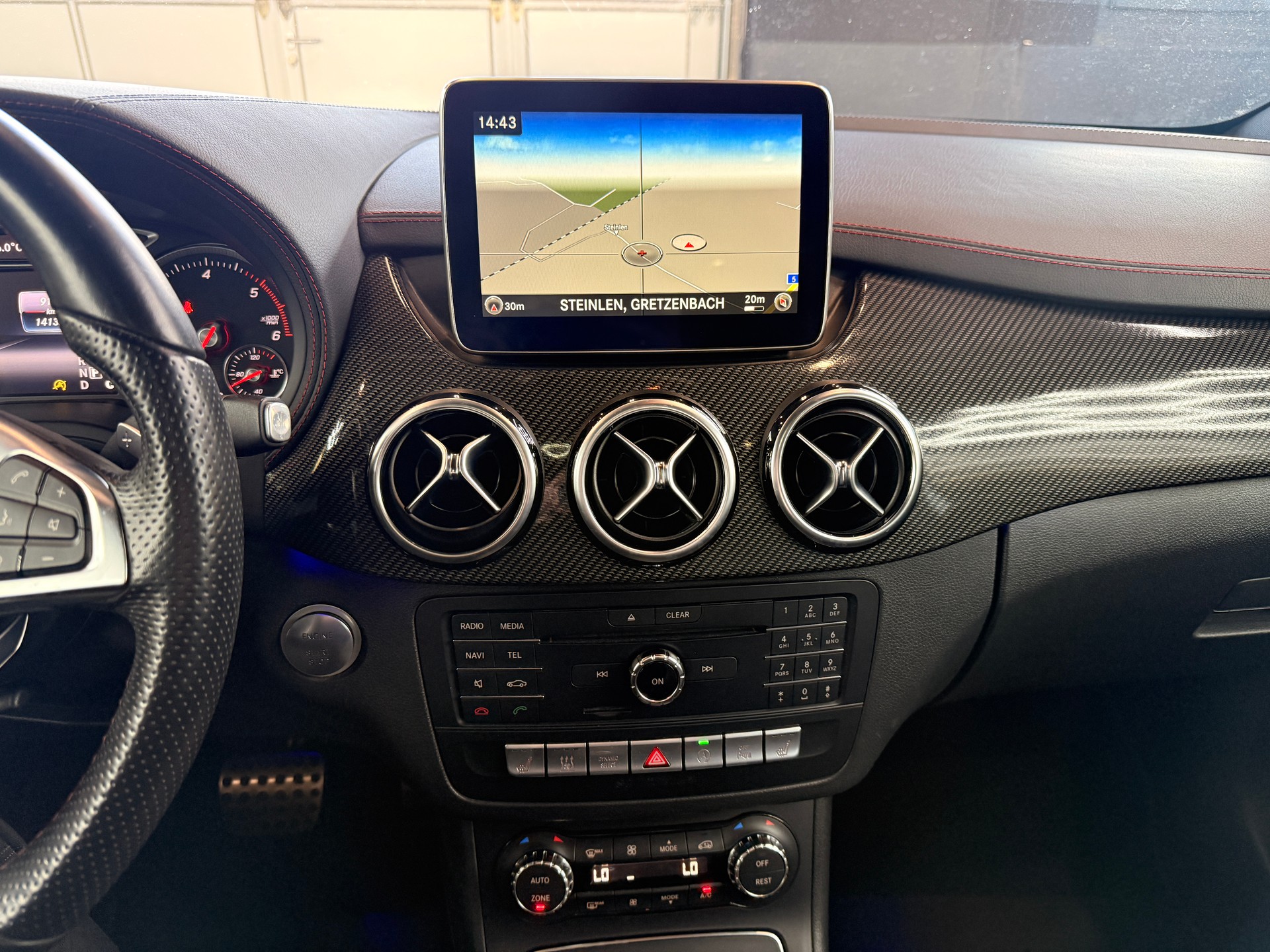 MERCEDES-BENZ B 220 CDI Swiss Star Edition AMG Line 4Matic-image-17