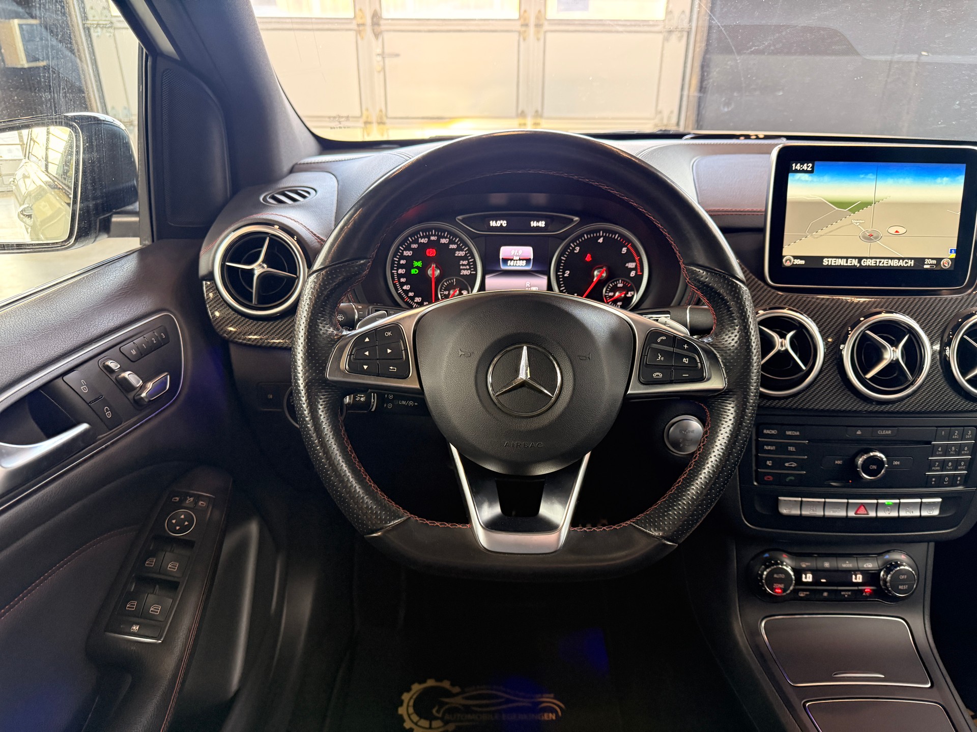 MERCEDES-BENZ B 220 CDI Swiss Star Edition AMG Line 4Matic-image-13