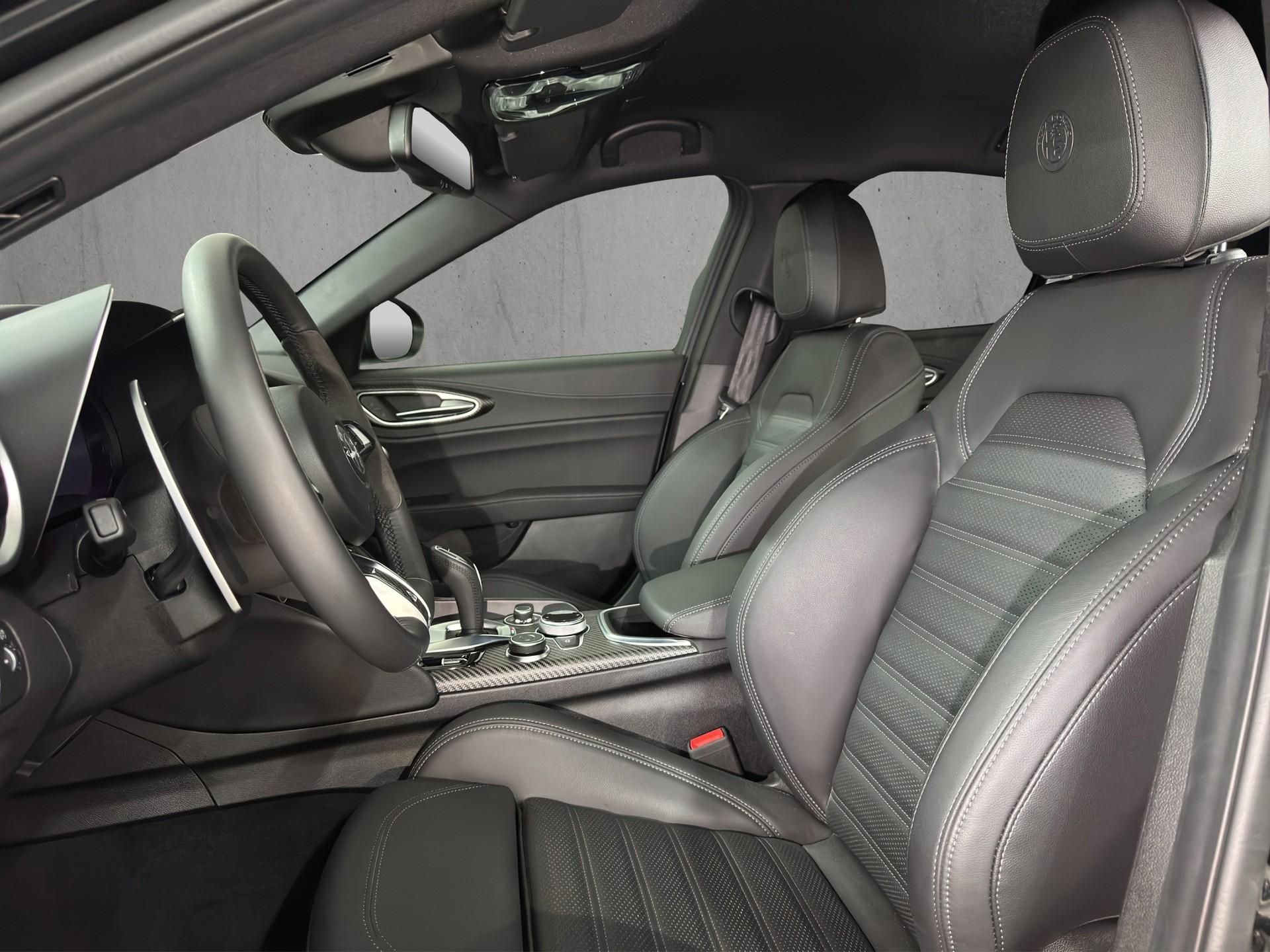ALFA ROMEO Giulia 2.9 V6 Quadrifoglio "Akrapovic-Pack ADAS Plus"-image-10