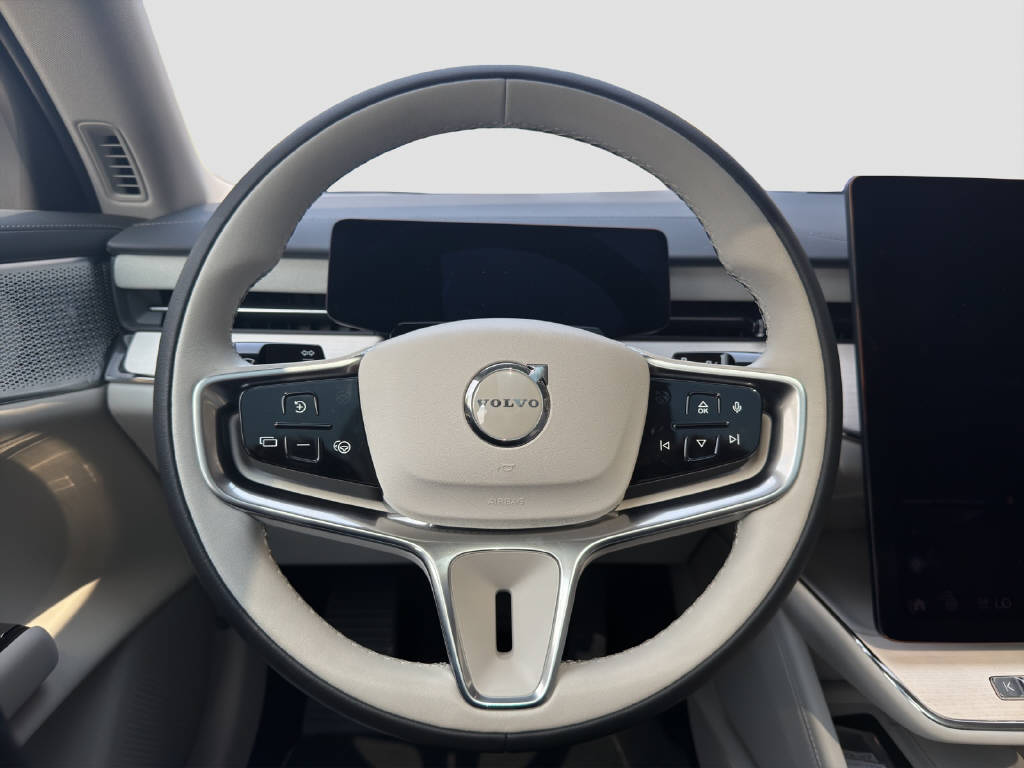 VOLVO ES90 Ultra-image-8