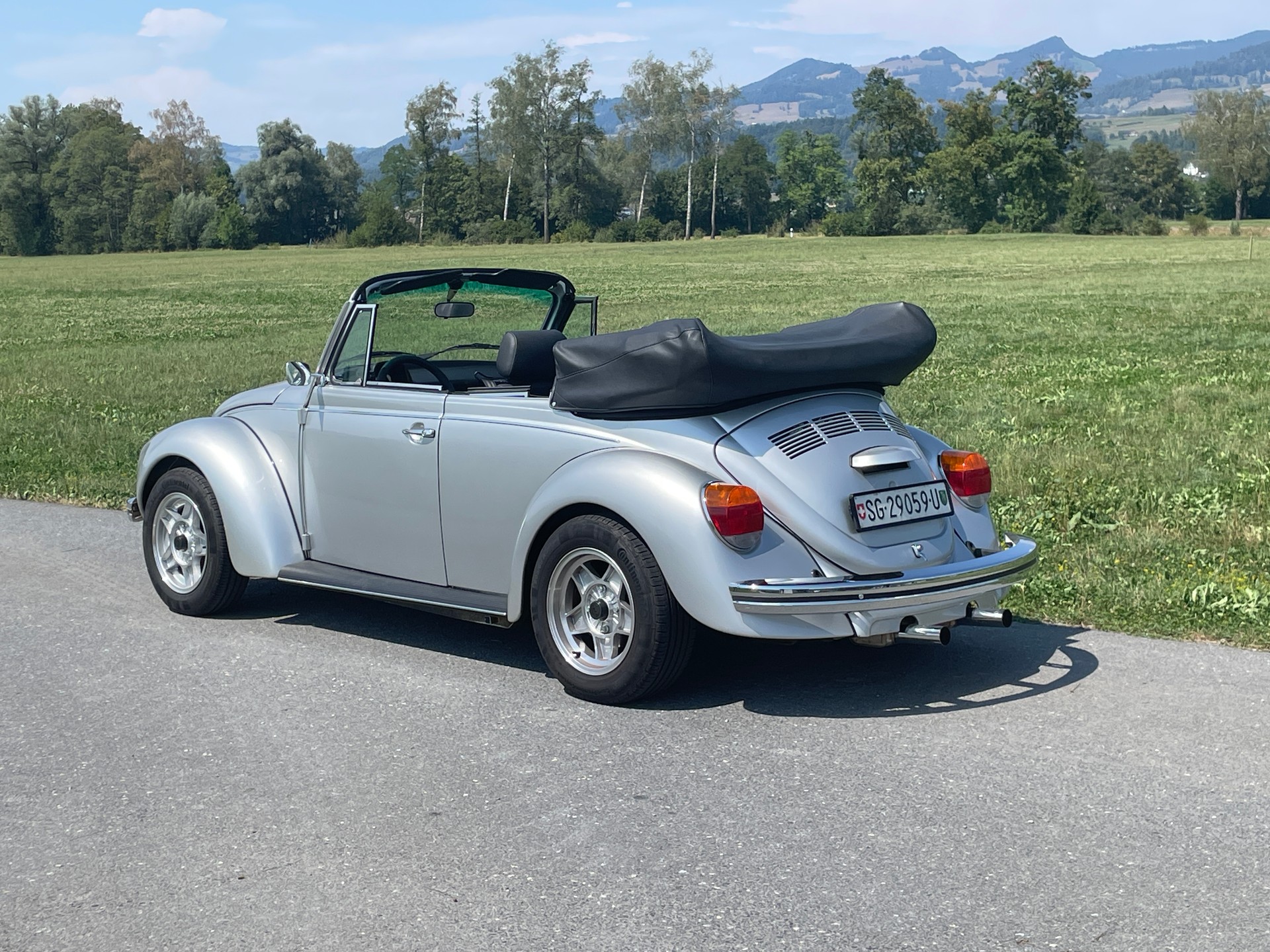 VW 1303 Käfer Cabriolet Original Memminger-image-6