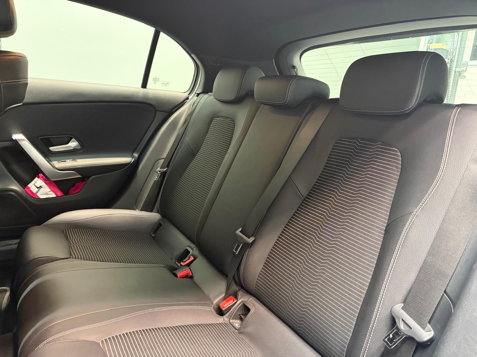 MERCEDES-BENZ A 200 Progressive 7G-DCT - Attelage-image-13