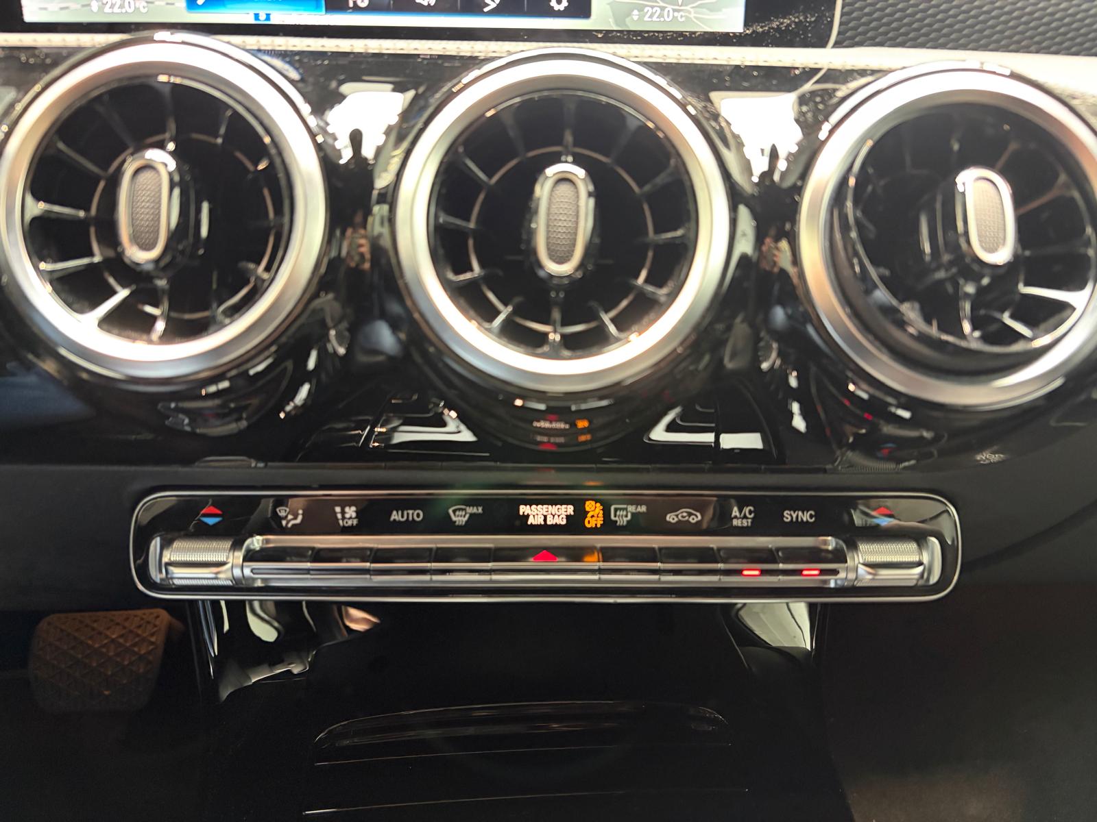 MERCEDES-BENZ A 200 Progressive 7G-DCT - Attelage-image-26