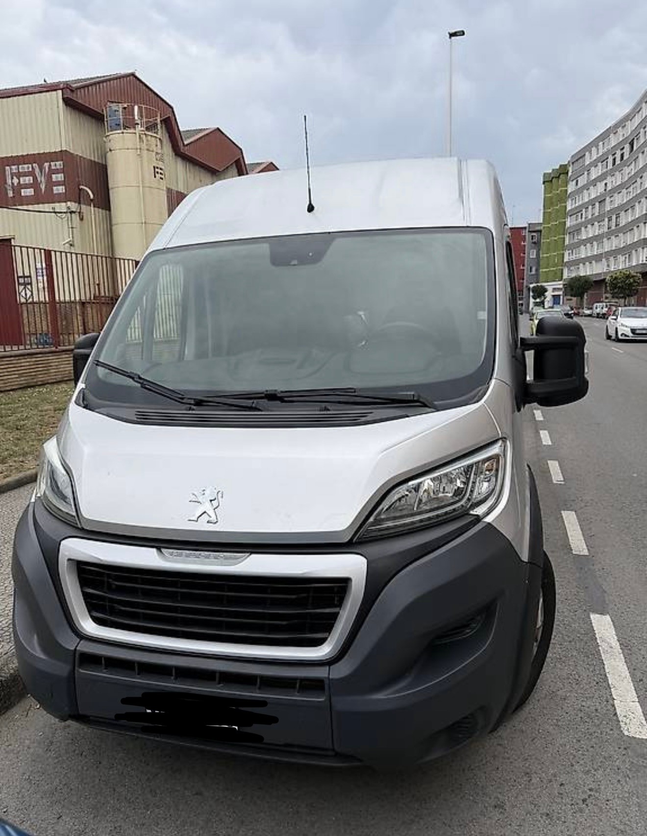 PEUGEOT 2.2 HDI 150 Active-image-3
