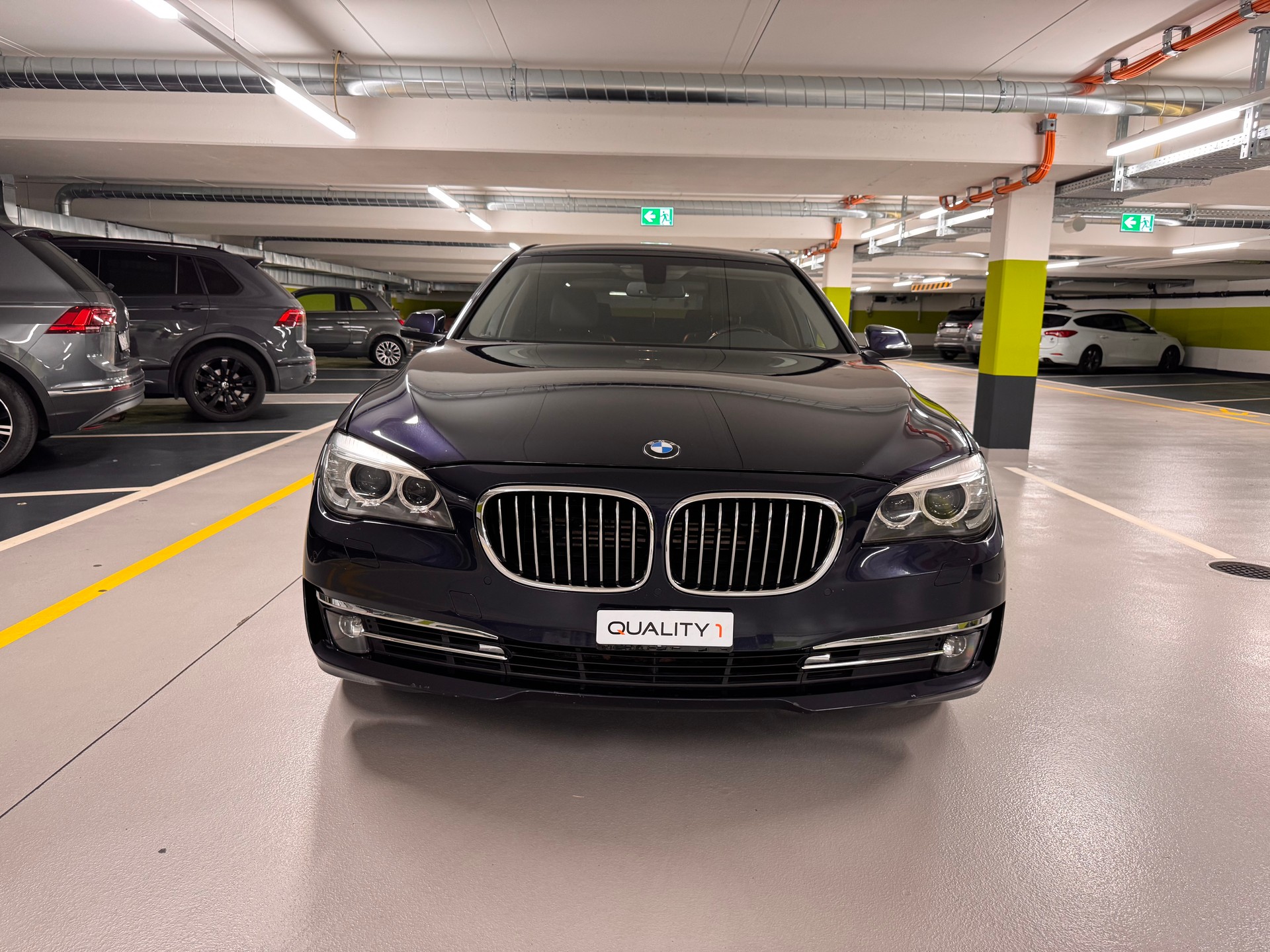 BMW 750Li xDrive-image-1