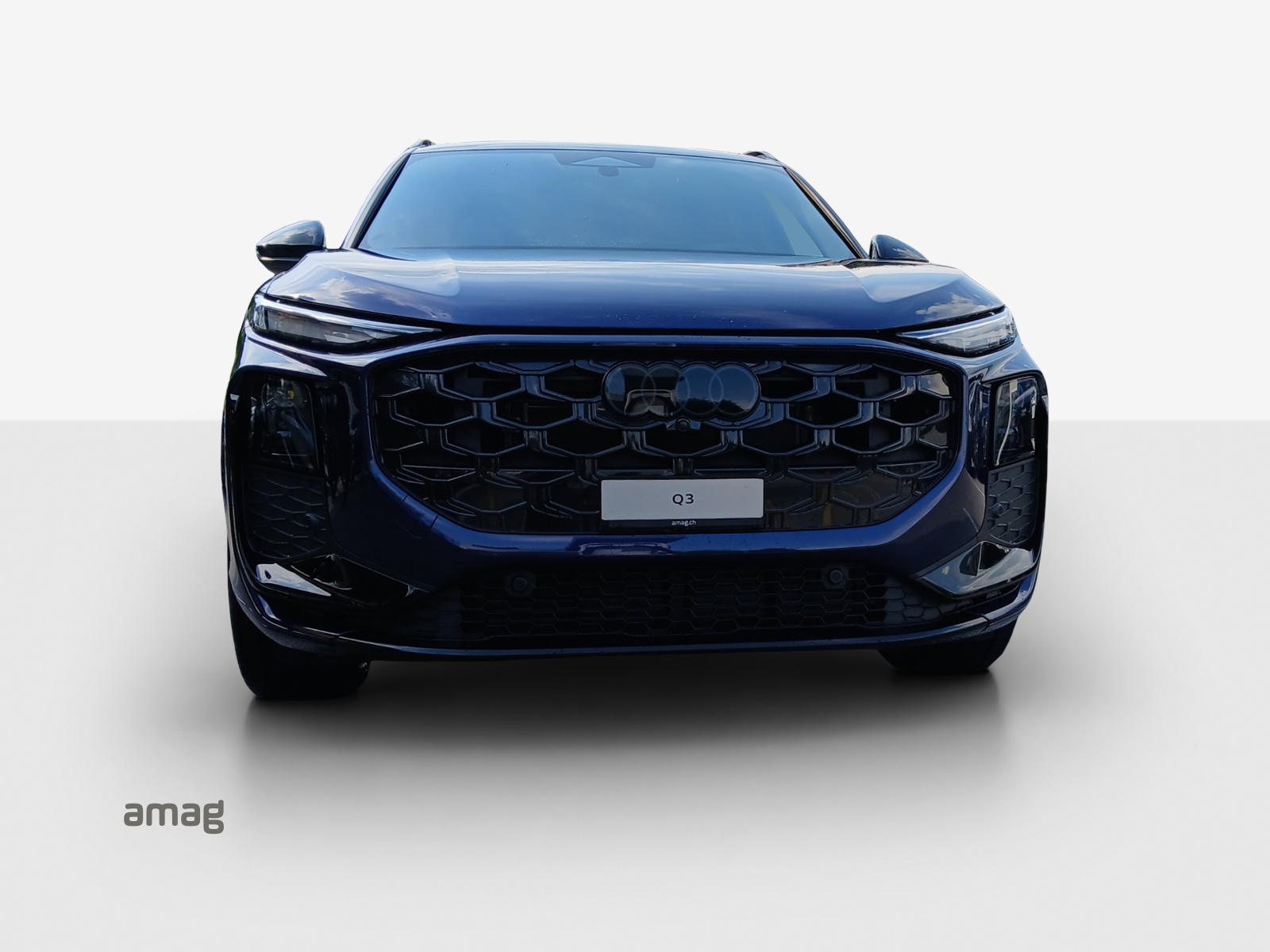 AUDI Q3 SUV 110 kW TFSI S tronic-image-6