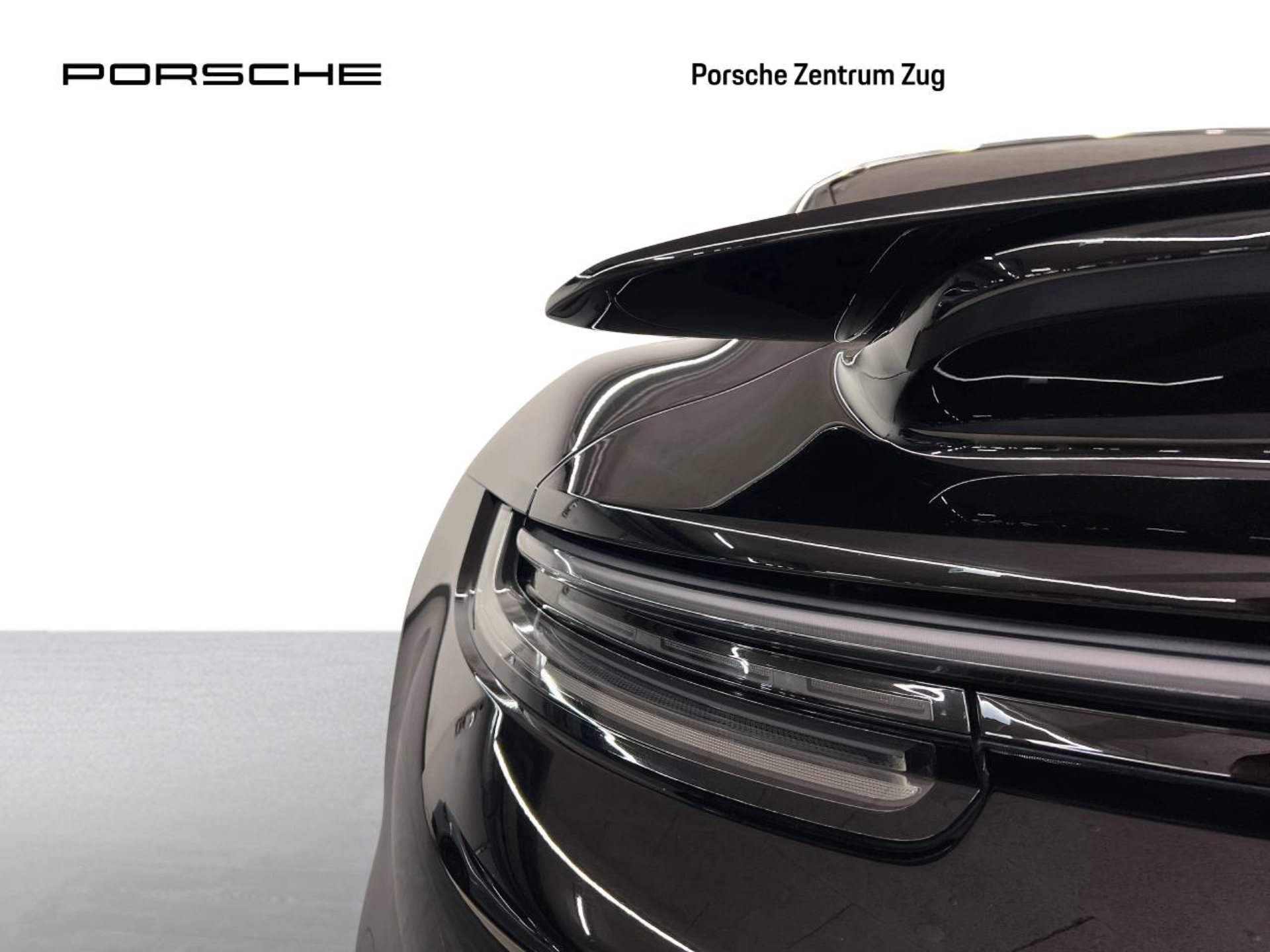 PORSCHE 911 Turbo S-image-12