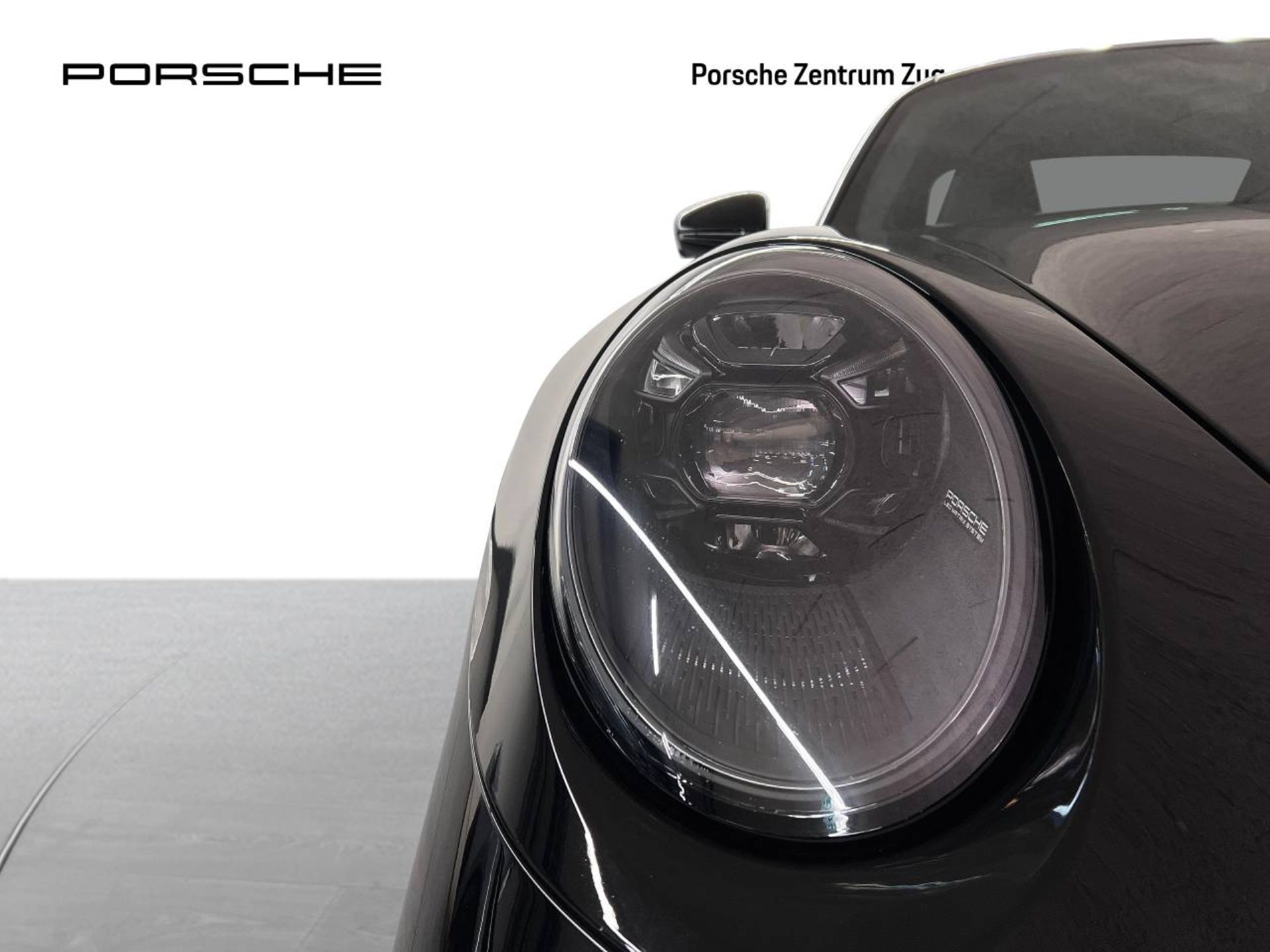 PORSCHE 911 Turbo S-image-11