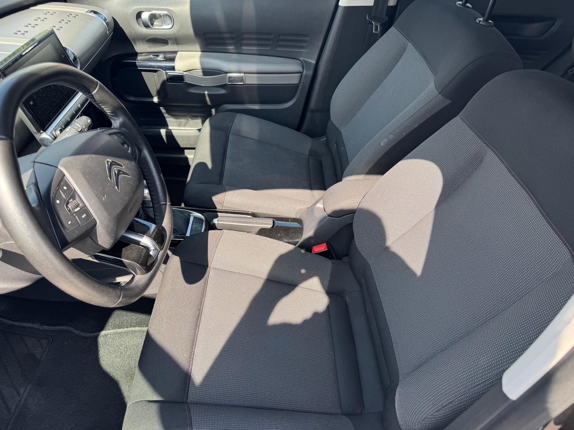 CITROEN C4 Cactus 1.2 e-THP Feel EAT-image-7