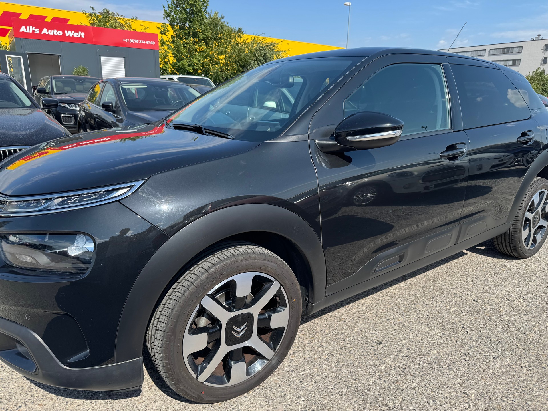 CITROEN C4 Cactus 1.2 e-THP Feel EAT-image-1