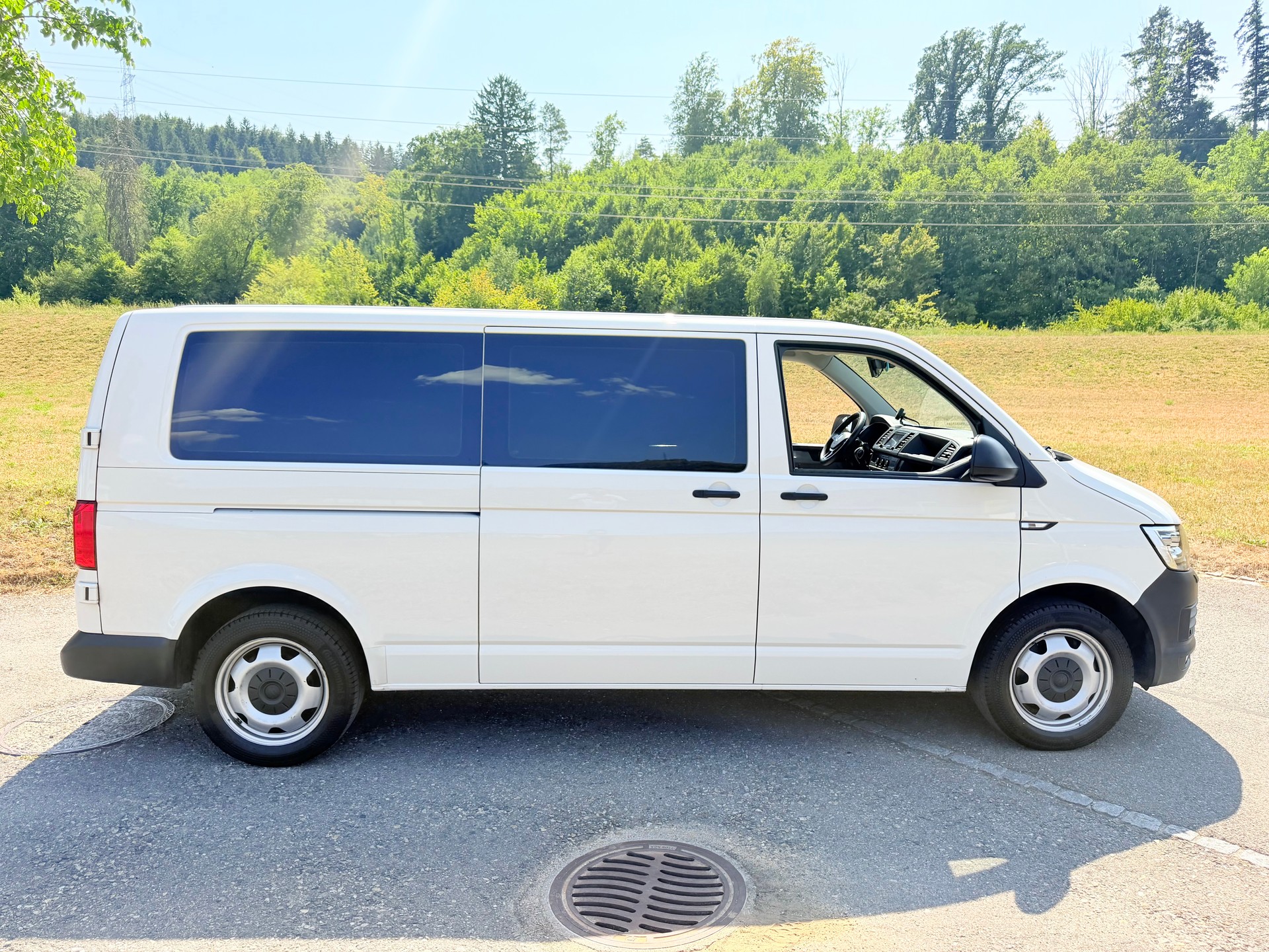 VW 4X4 "ZELLENWAGEN" T6 2.0 Bi-TDI 4-MOTION. AUTOMAT. EX POLICE. TOP AUSSTATTUNG. GEFÄNGNISWAGEN !! 240 PS. PREIS 23`900.--image-5