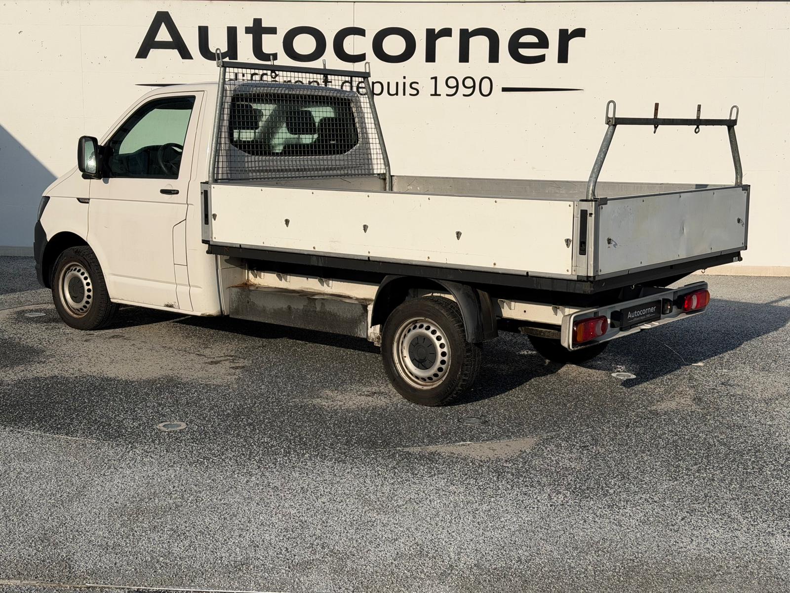 VW T6 2.0 TDI Entry-image-5
