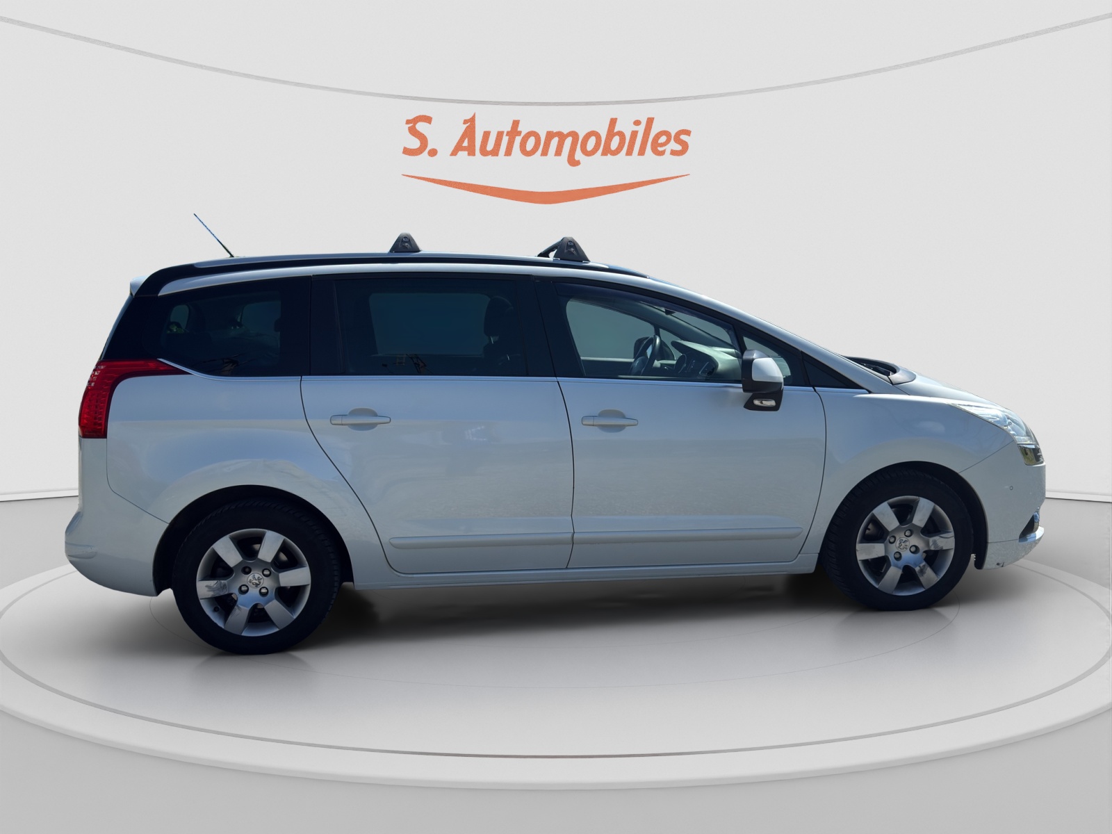 PEUGEOT 5008 2.0 HDI Sport Pack Automatic-image-10