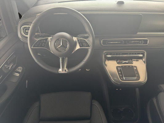 MERCEDES-BENZ V 300 d lang Exclus. 9G-T-image-7
