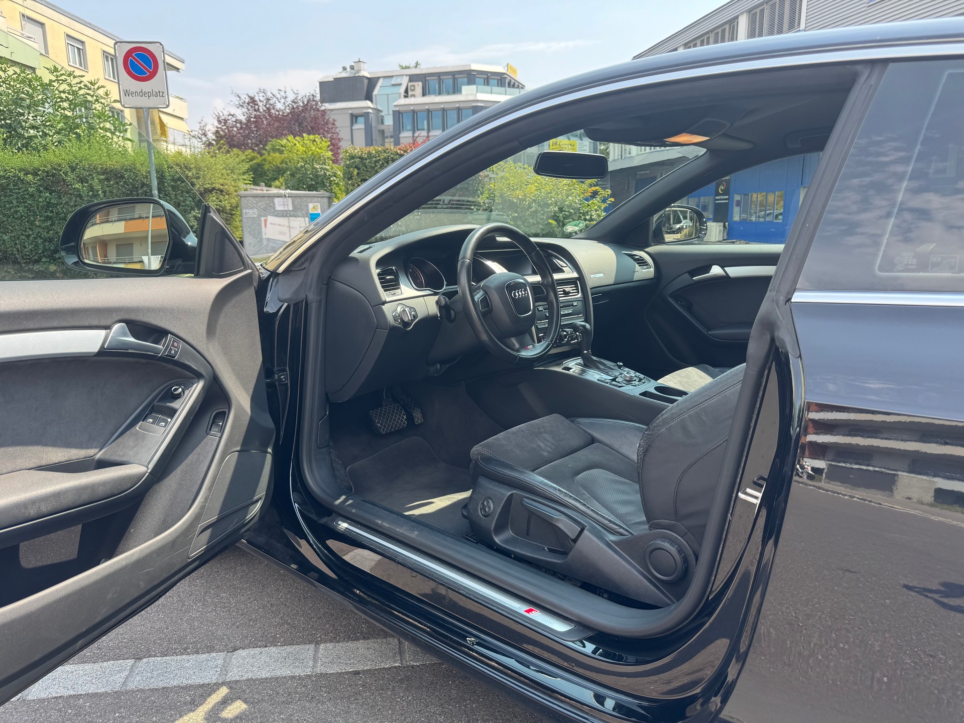 AUDI A5 Coupé 2.0 TFSI multitronic-image-8
