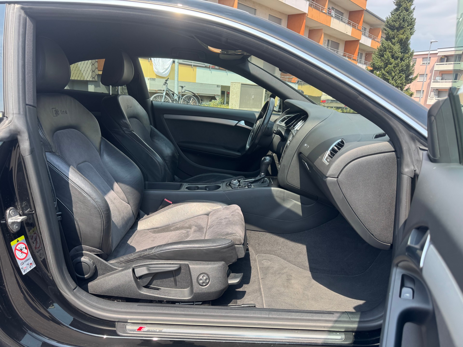 AUDI A5 Coupé 2.0 TFSI multitronic-image-13