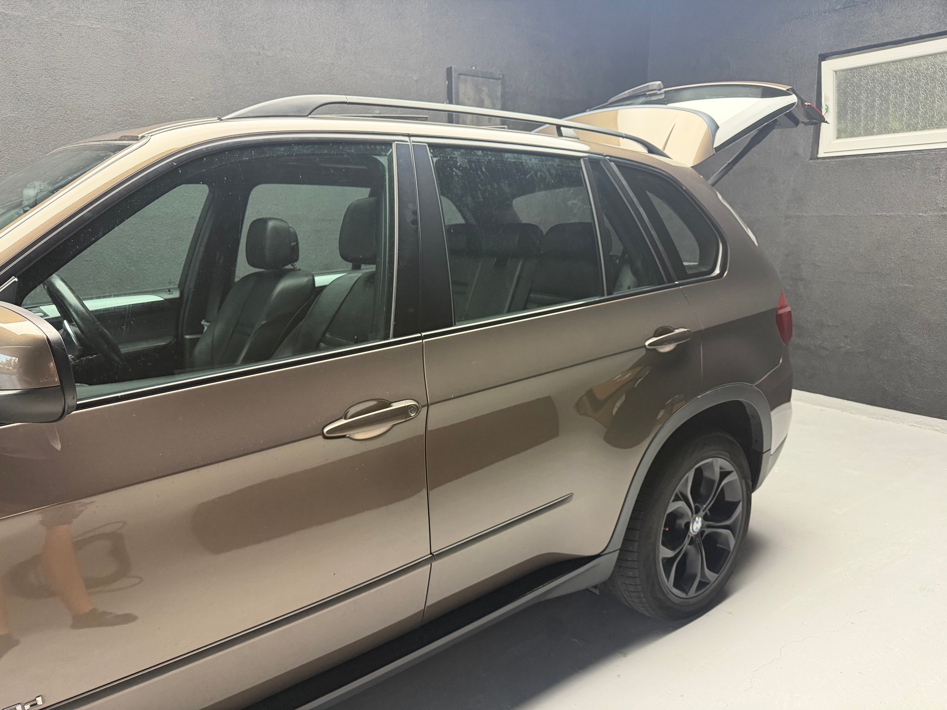 BMW X5 xDrive 30d Steptronic • ab MfK-image-12