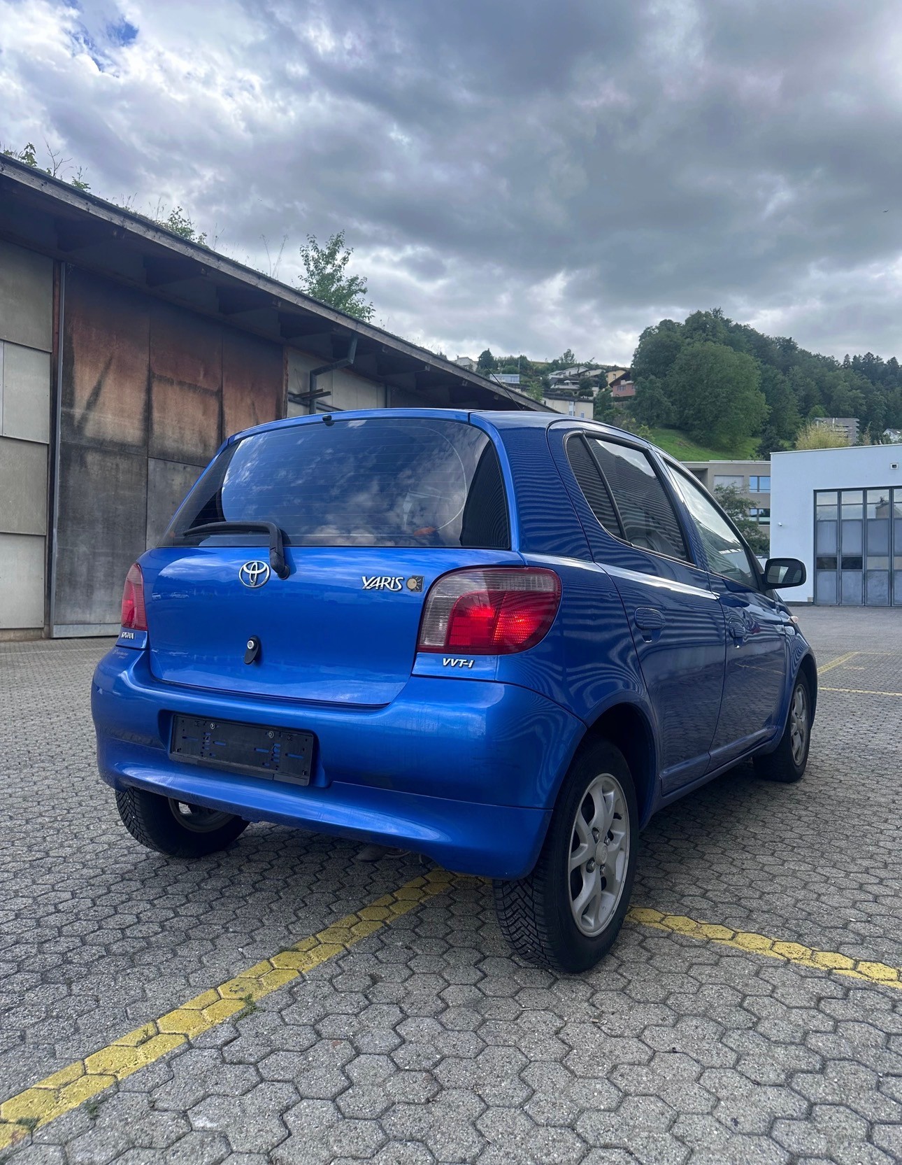 TOYOTA Yaris 1.3 Linea Luna, Automat, Klima, Bluetooth-image-5