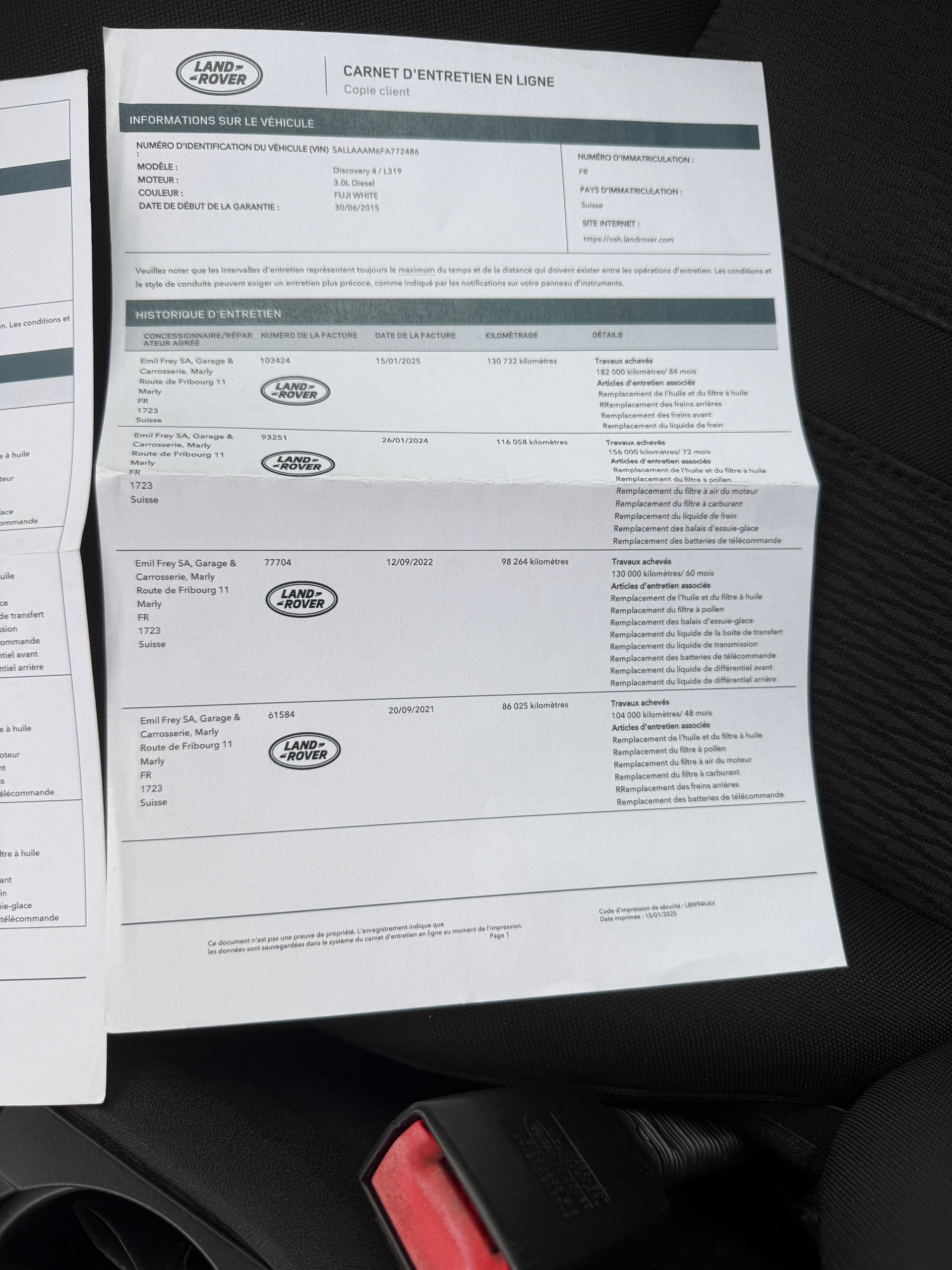 LAND ROVER Discovery 3.0 TDV6 S Automatic-image-12