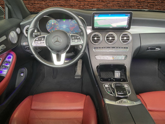 MERCEDES-BENZ C 200 AMG Line 4Matic-image-9