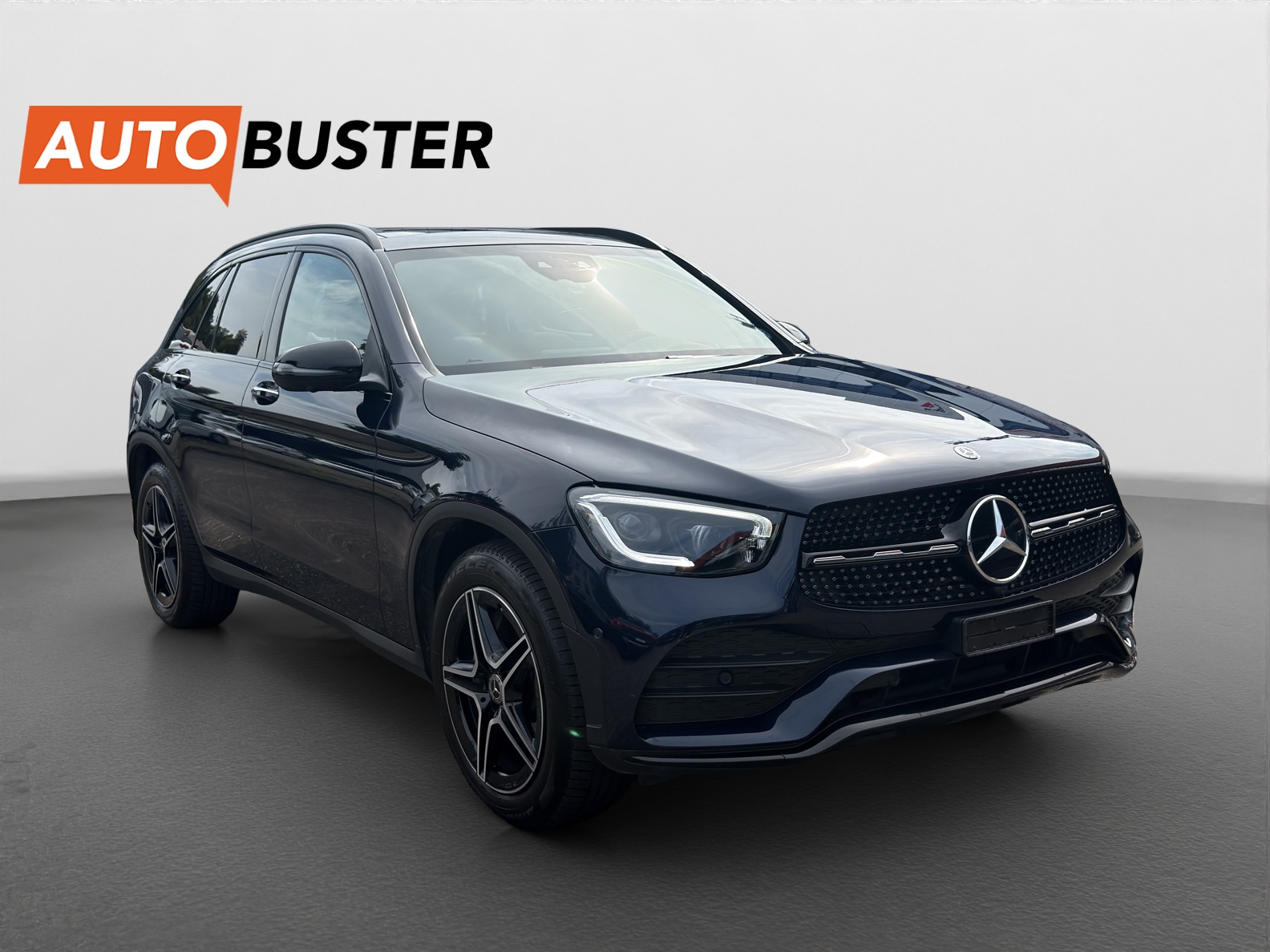 MERCEDES-BENZ GLC 300 AMG Line 4Matic 9G-Tronic-image-6