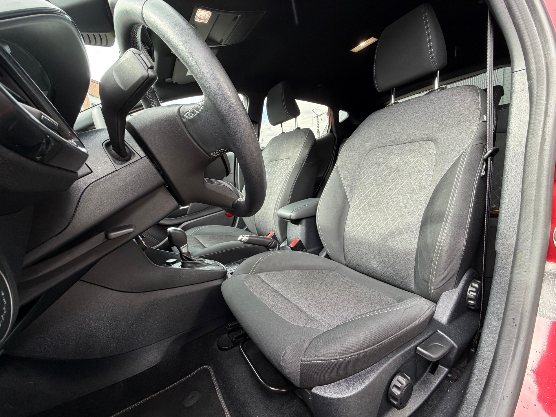 FORD Fiesta 1.0 SCTi Active X Automat-image-4