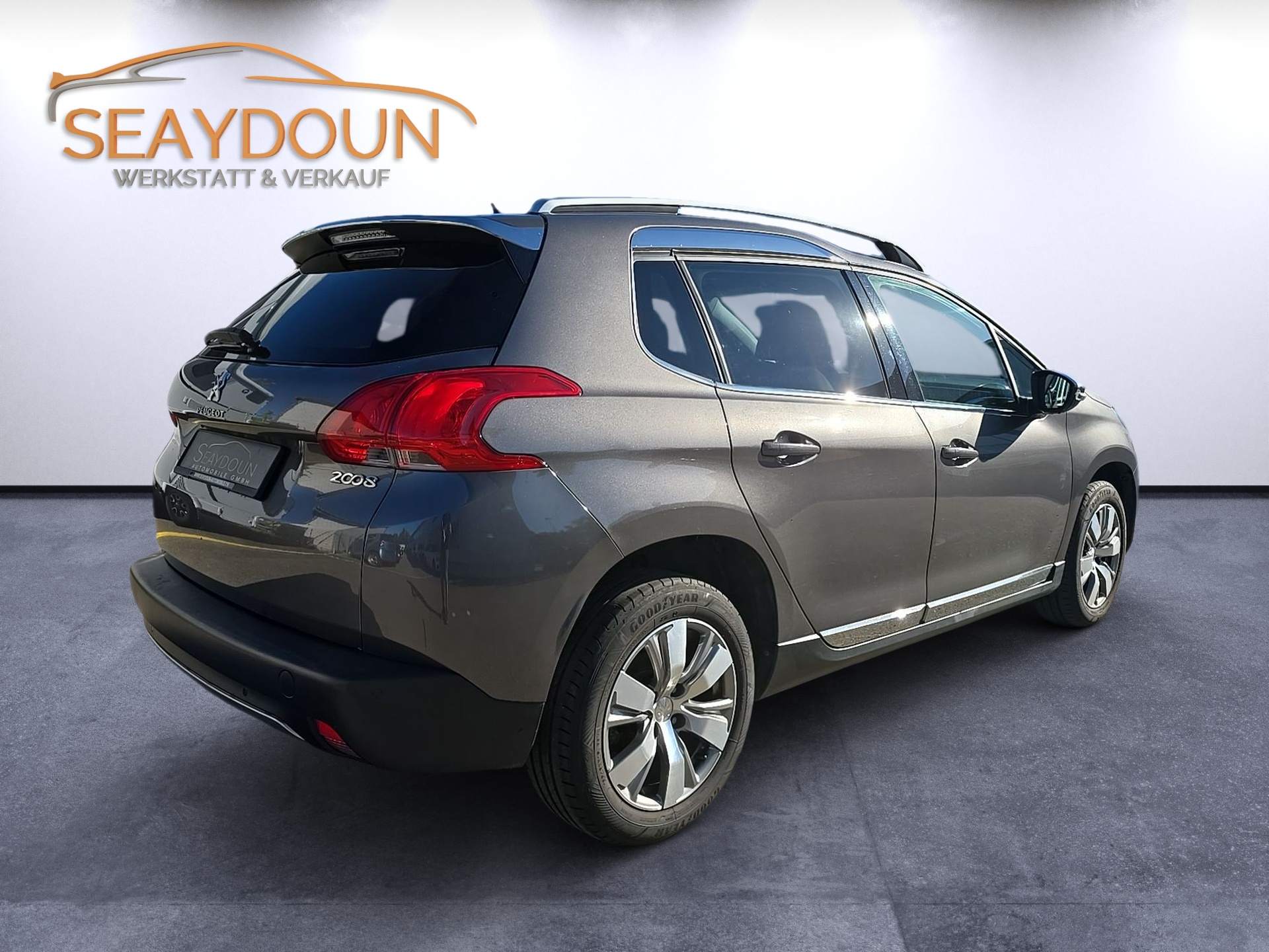 PEUGEOT 2008 1.6 VTI Active Automatic-image-2