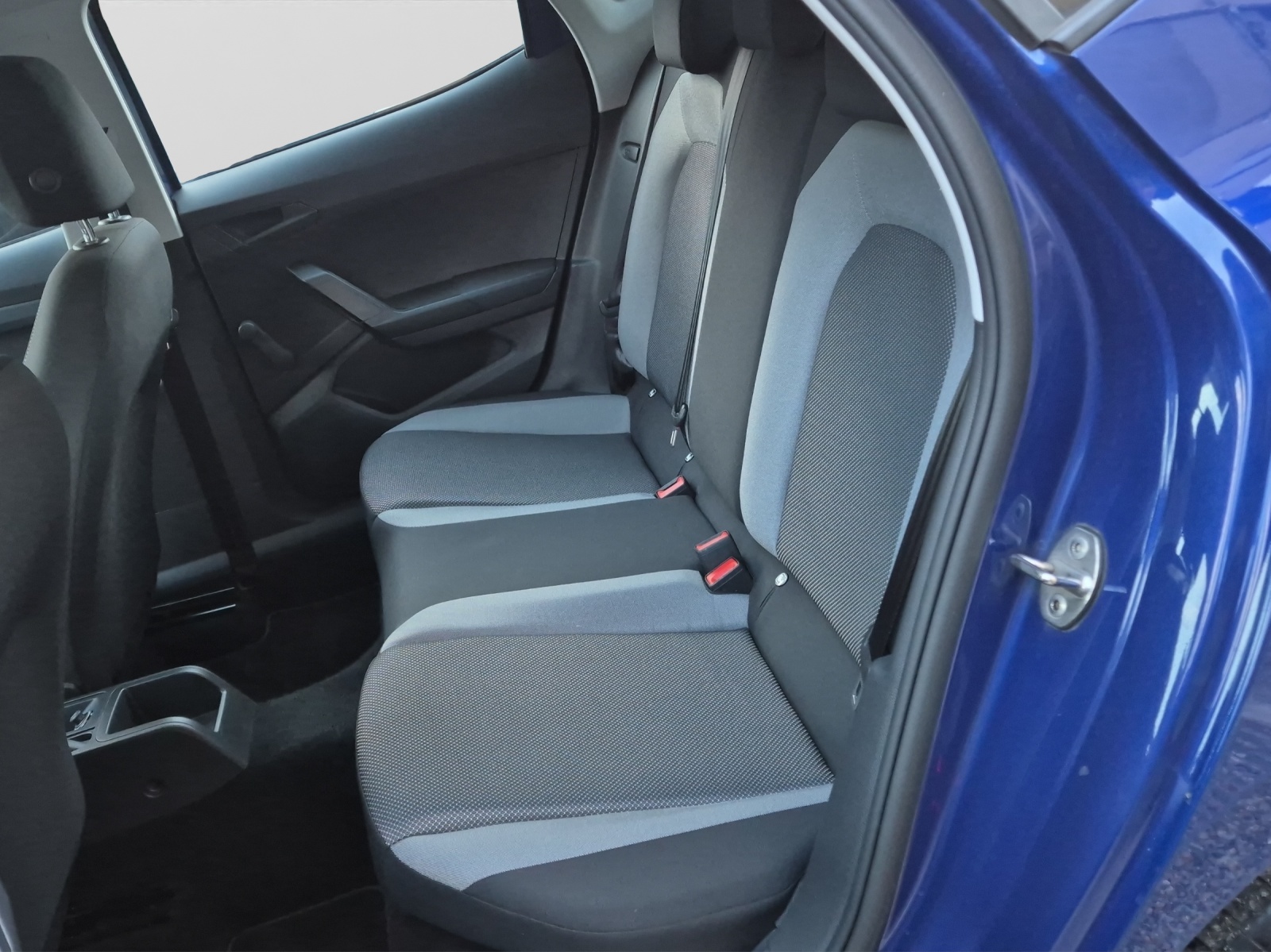 SEAT Ibiza 1.0 EcoTSI Reference-image-12