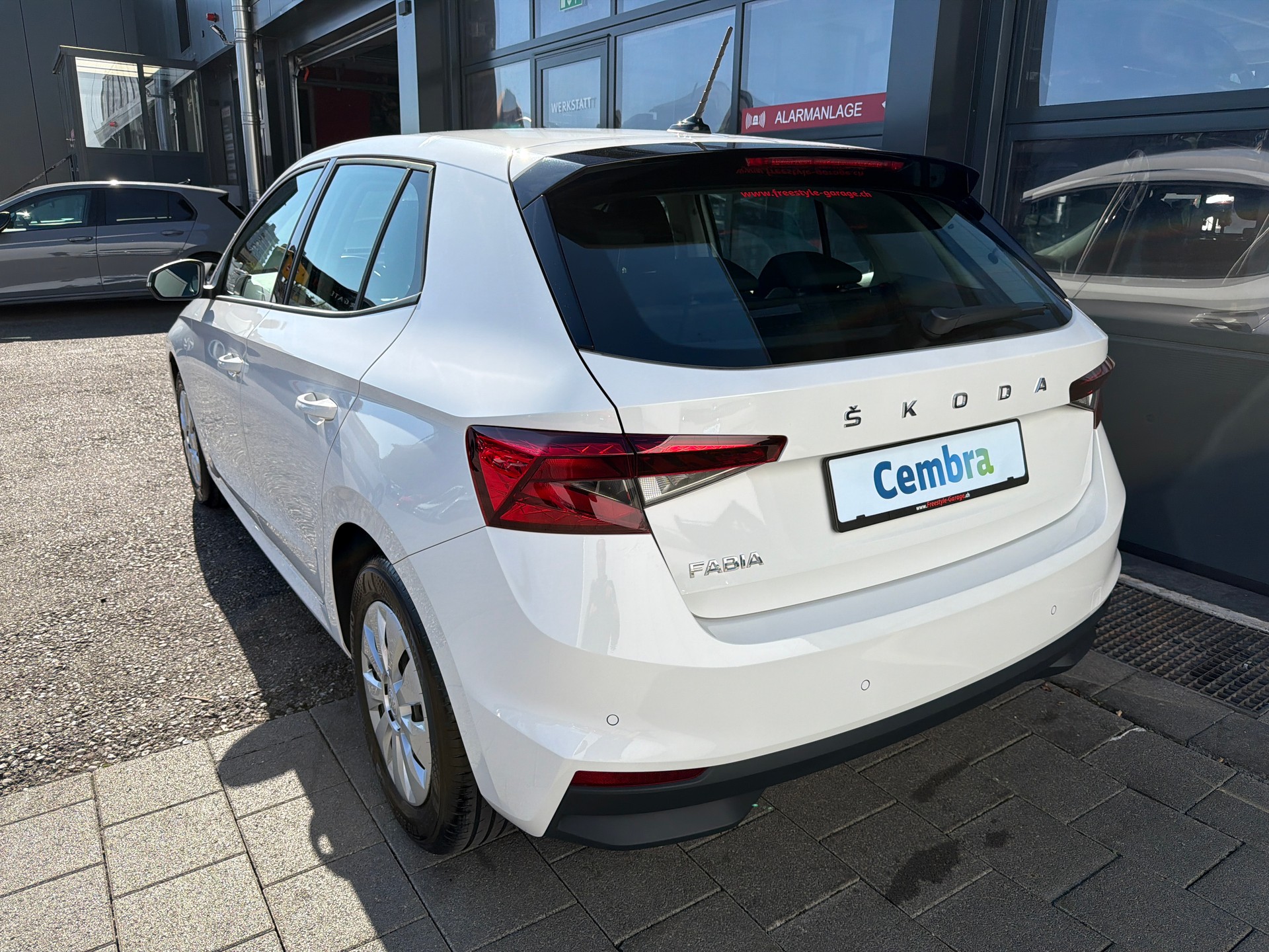SKODA Fabia 1.0 MPI Active-showroom-element-3
