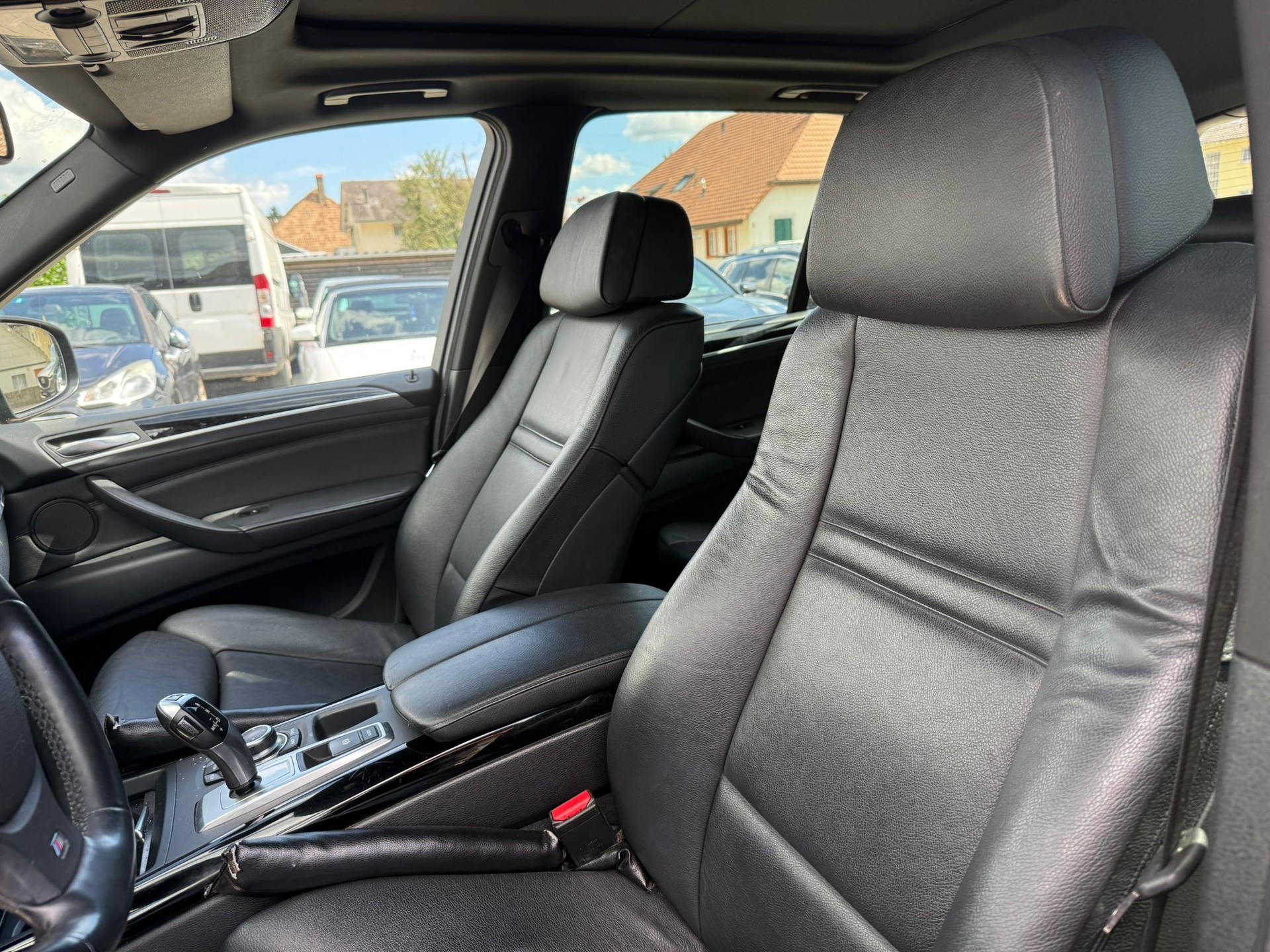 BMW X5 xDrive 40d Steptronic-image-12