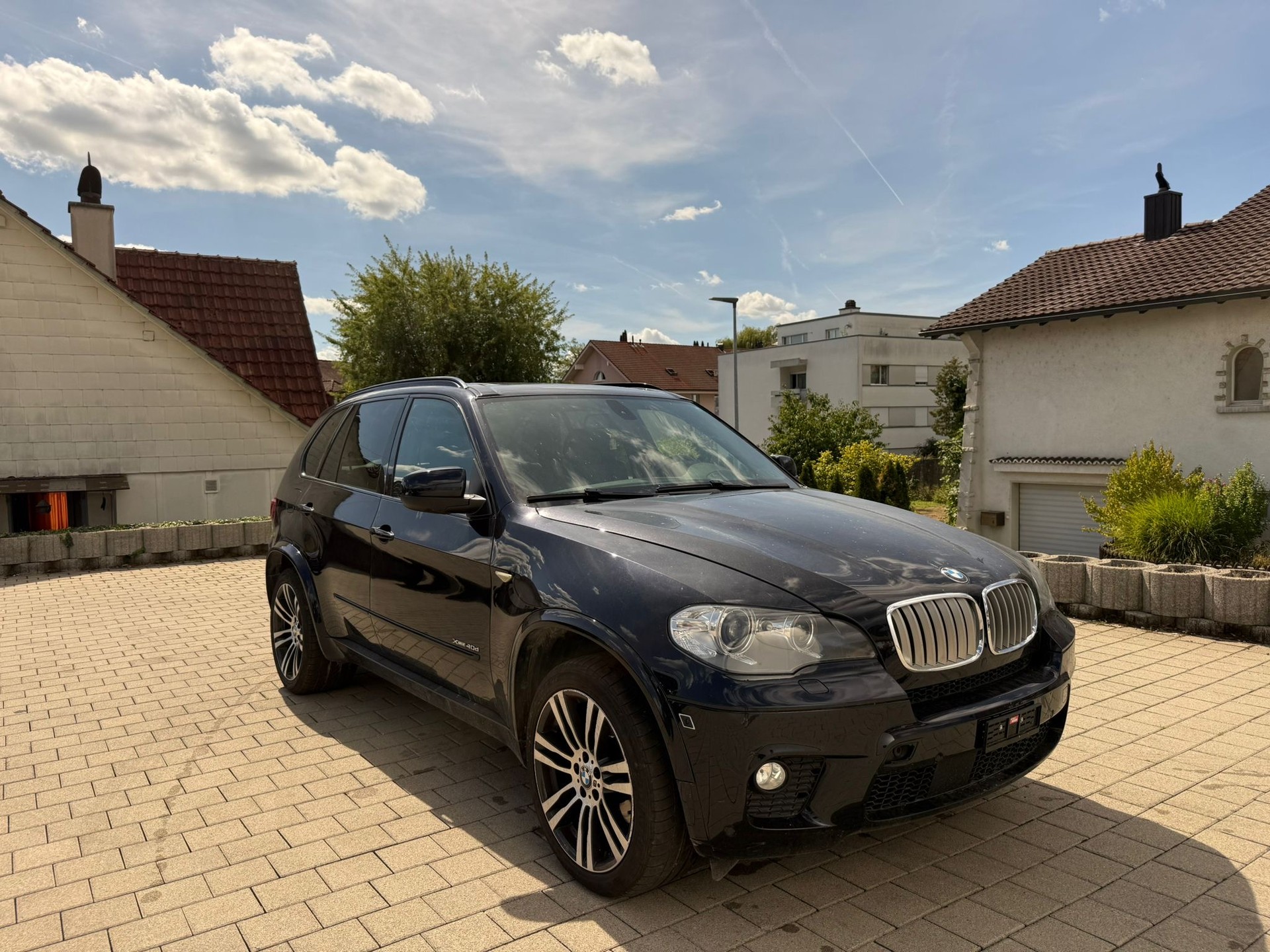 BMW X5 xDrive 40d Steptronic-showroom-element-1
