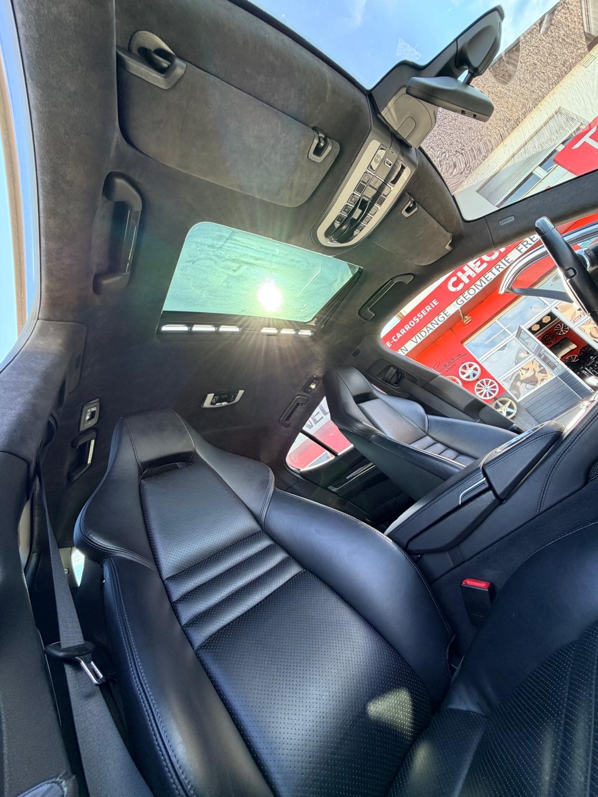 PORSCHE Panamera Turbo 4.8 PDK-image-9
