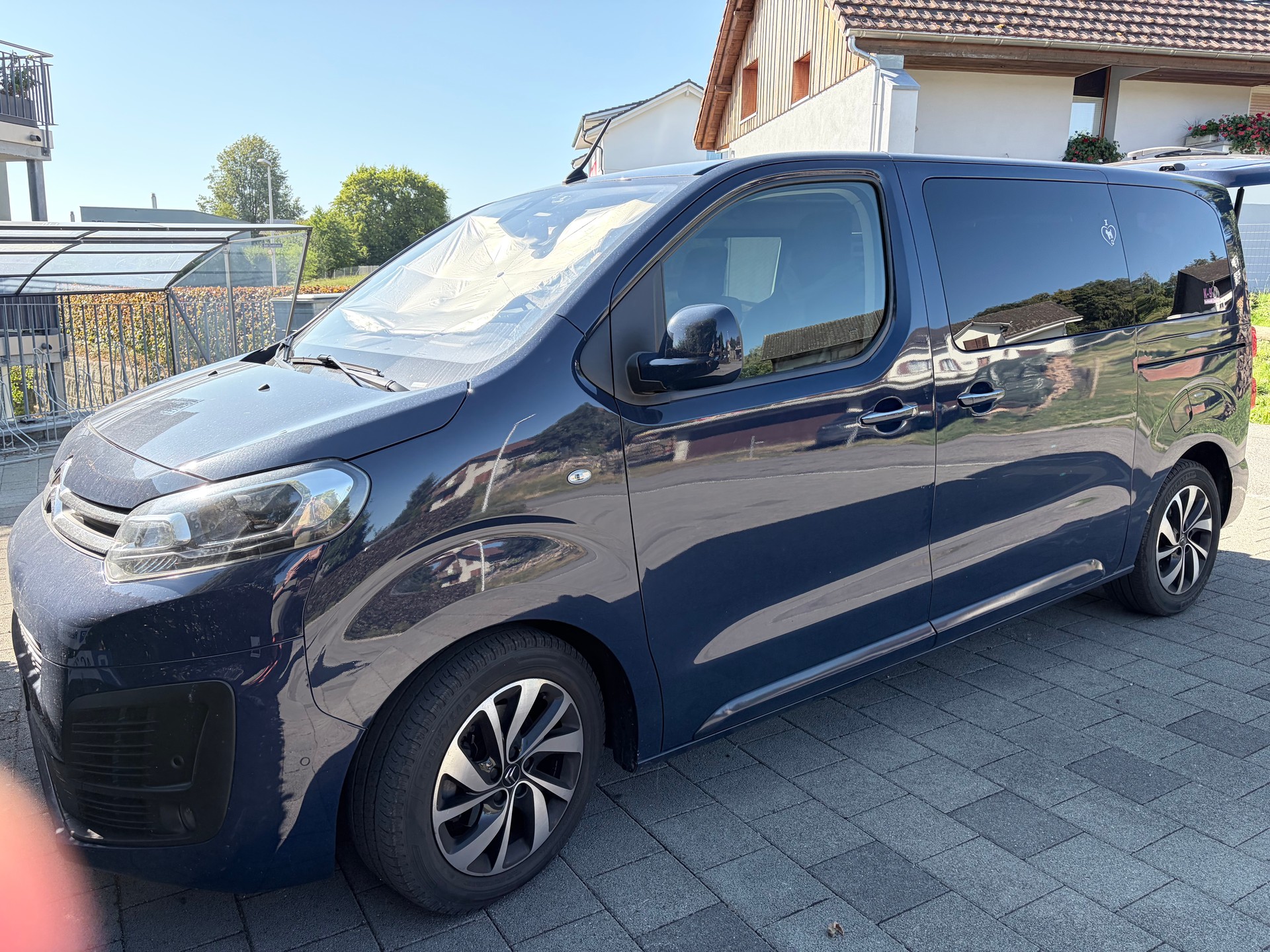 CITROEN 2.0 BlueHDi 180 Shine S/S-image-2