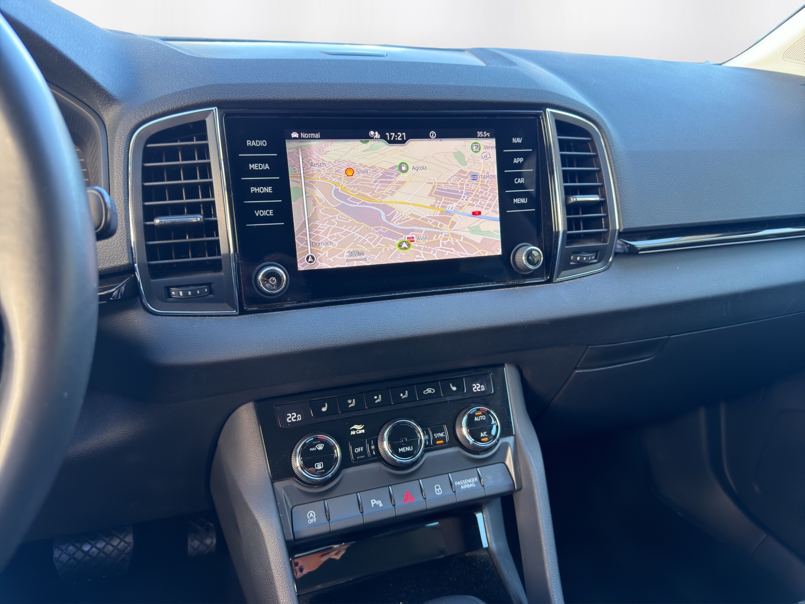 SKODA Karoq 1.5 TSI Style DSG-image-8