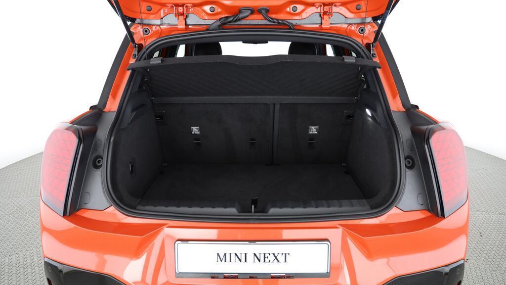 MINI Aceman E-image-19