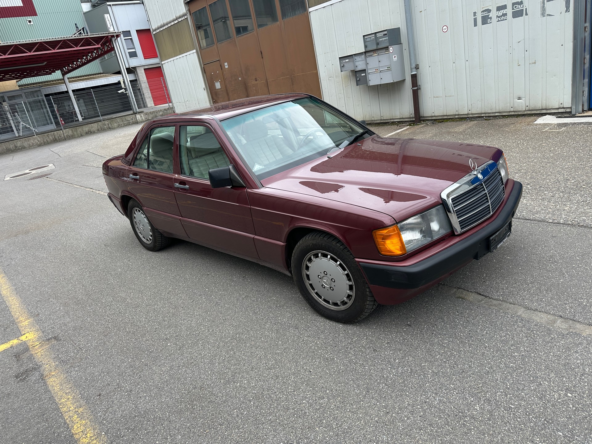 MERCEDES-BENZ 190 E 2.3-image-9