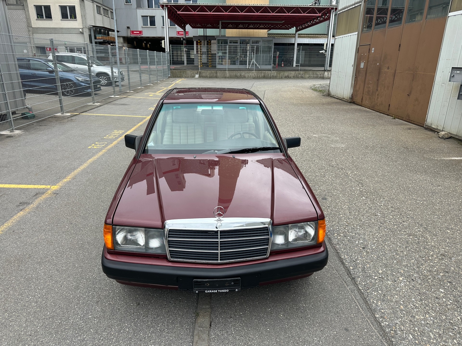 MERCEDES-BENZ 190 E 2.3-image-1