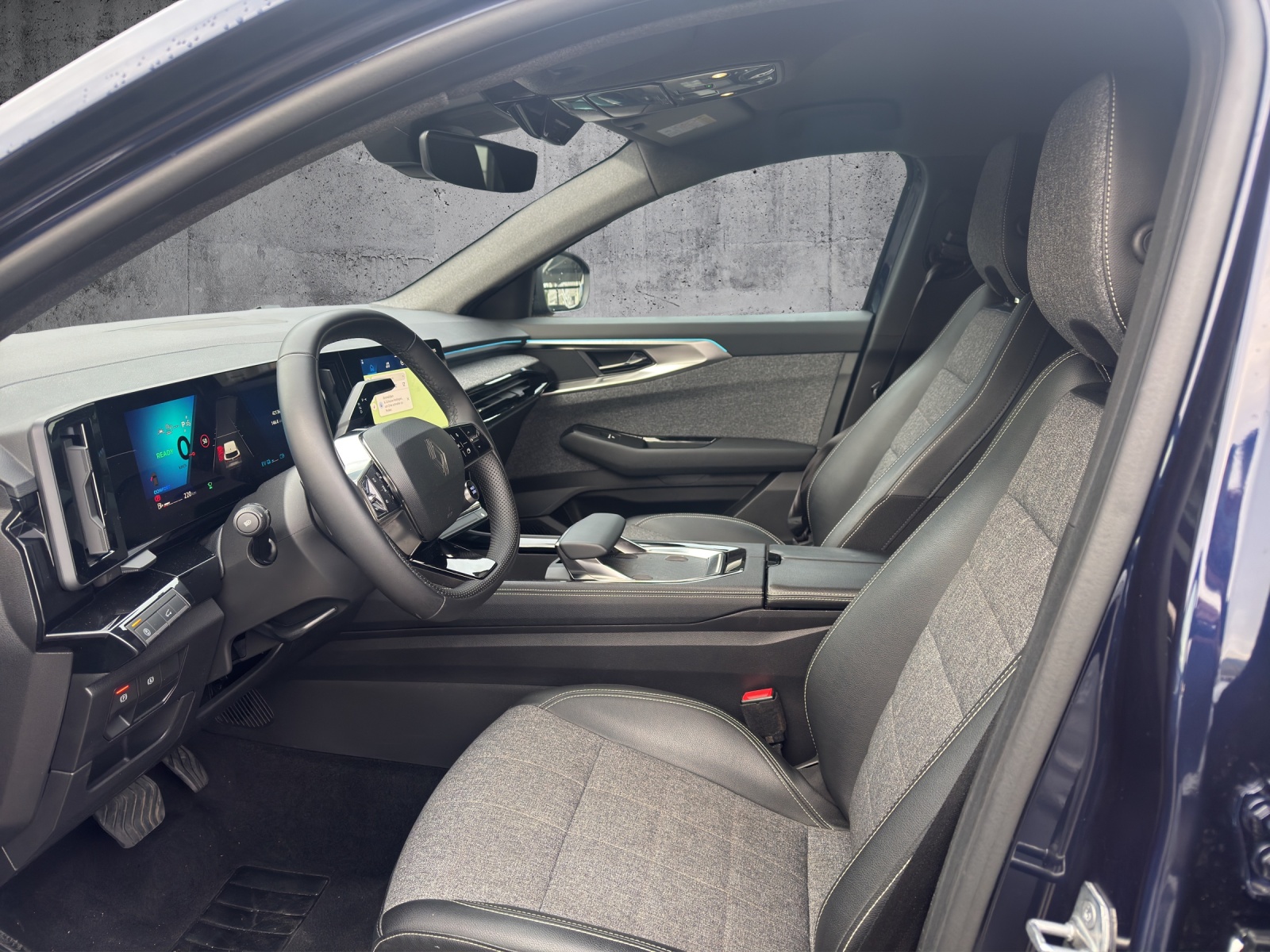 RENAULT Espace Techno 7-Sitze 1.2 E-Tech 200 **Leasingaktion 1.99%**-image-19