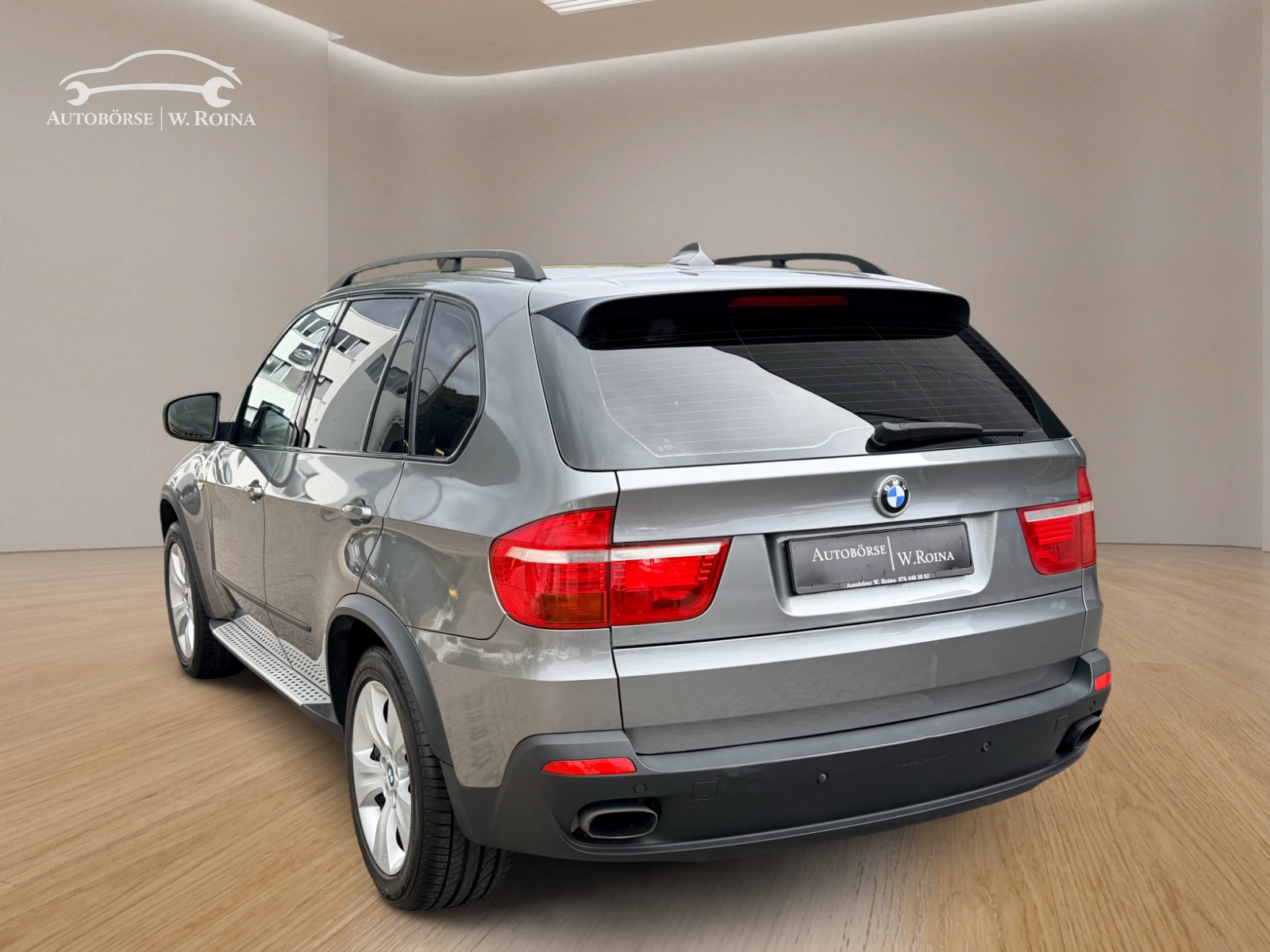 BMW X5 xDrive 48i (4.8i) Steptronic-image-4