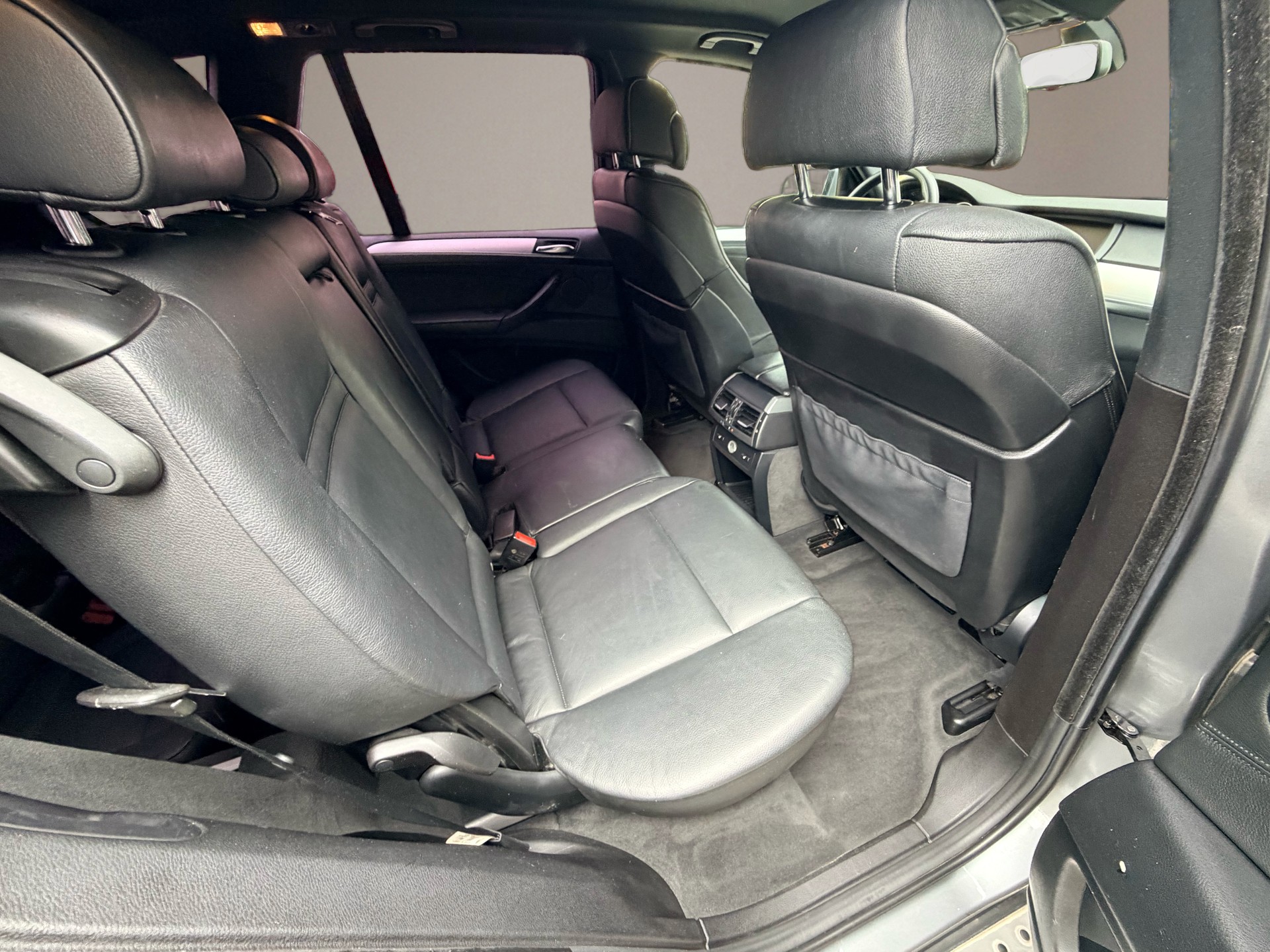BMW X5 xDrive 48i (4.8i) Steptronic-image-10