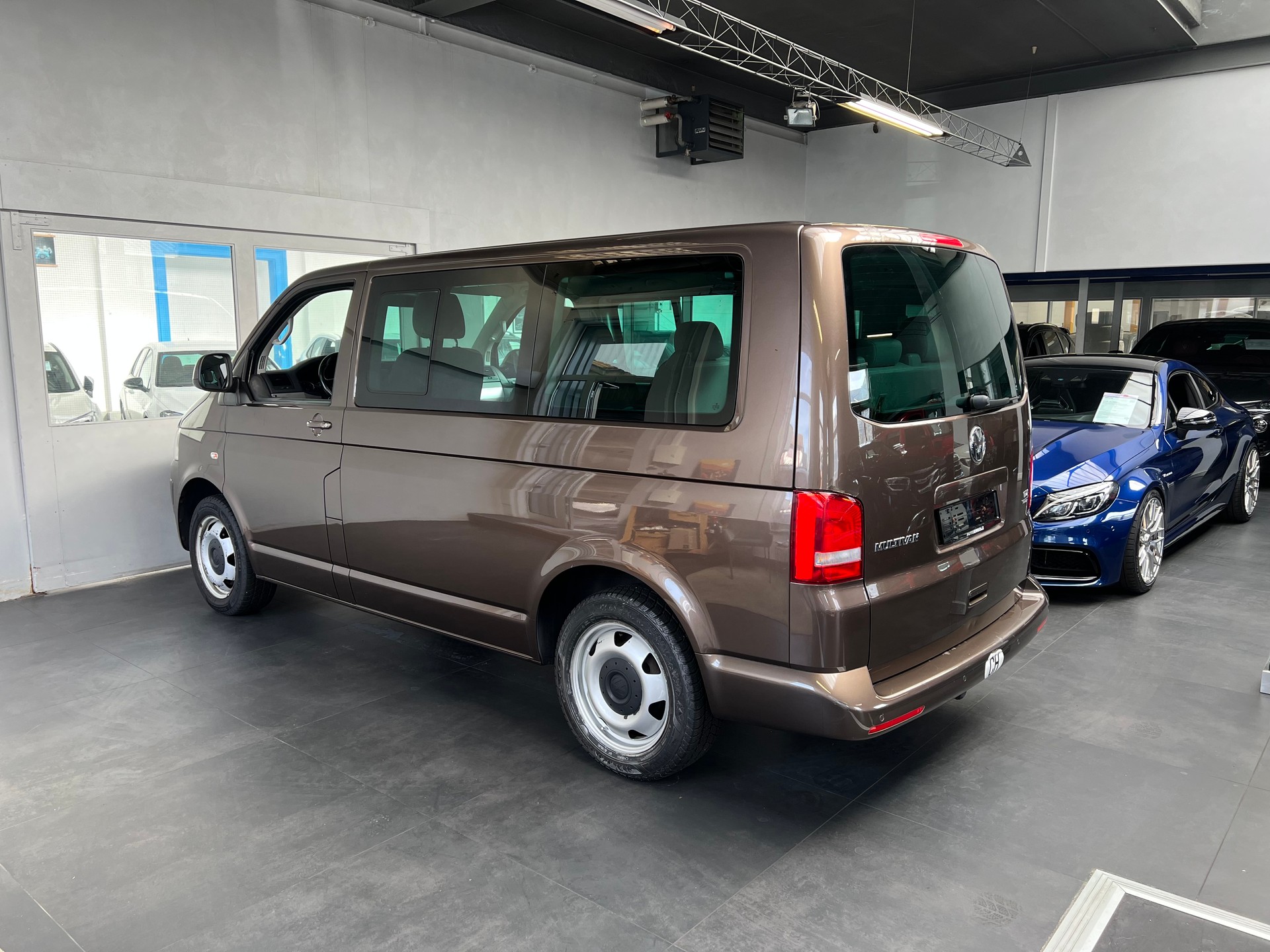 VW T5 Multivan 2.0 Bi-TDI CR Family Last Edition 4Mot-image-1