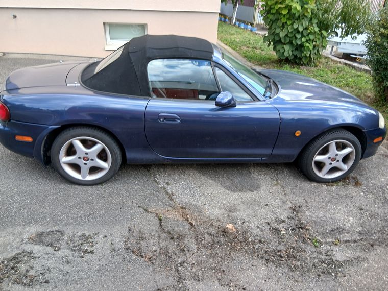 MAZDA 1.8 Youngster-image-4